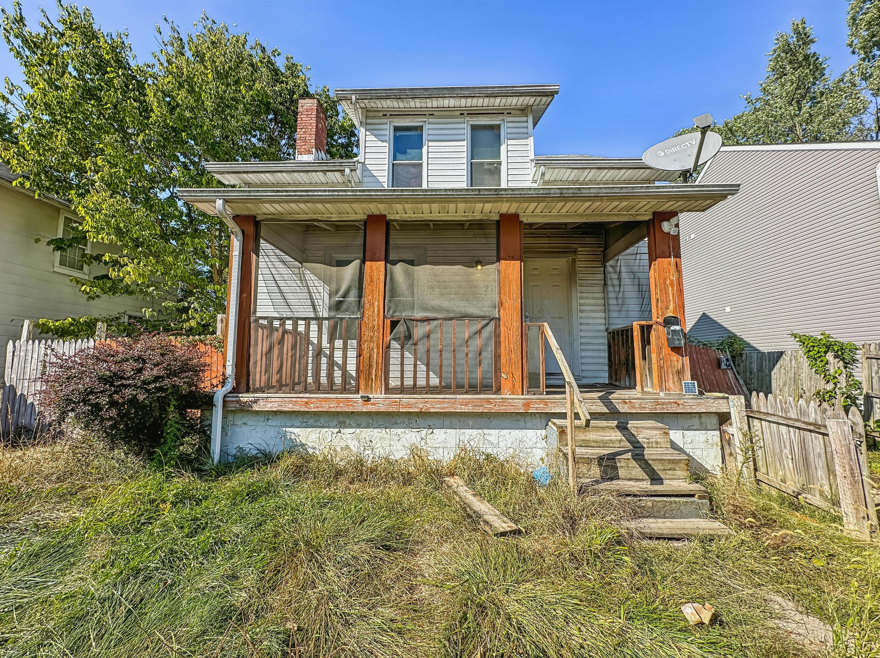 2108 Minnesota Ave, Columbus, OH 43211-1842