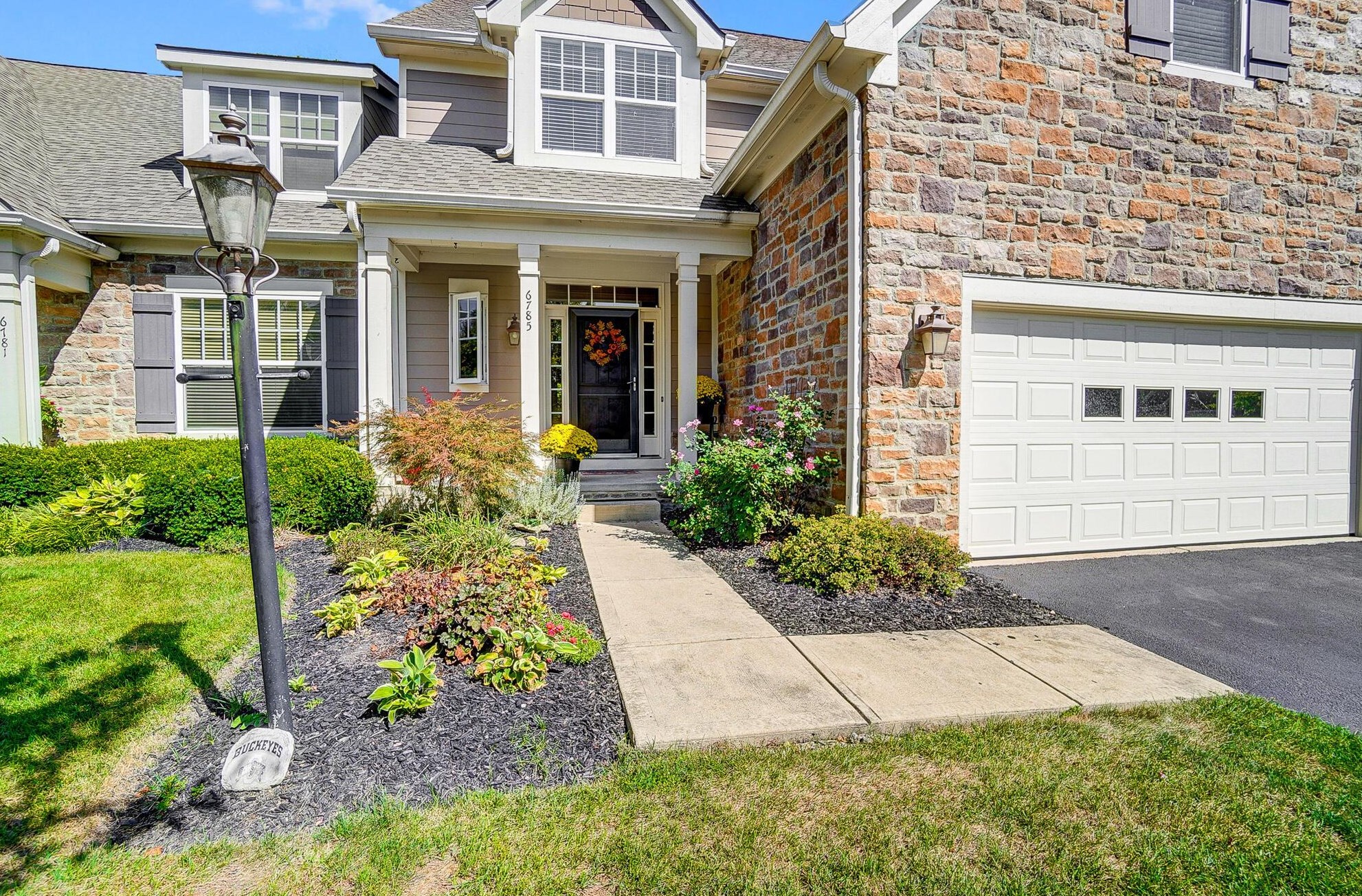 6785 Vineyard Haven Loop, Dublin, OH 43016-7371