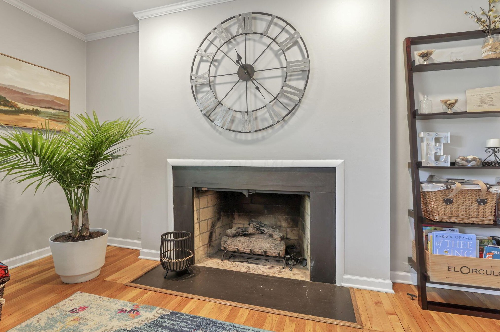 1771 Fishinger Rd, Columbus OH 43221-1351 exterior