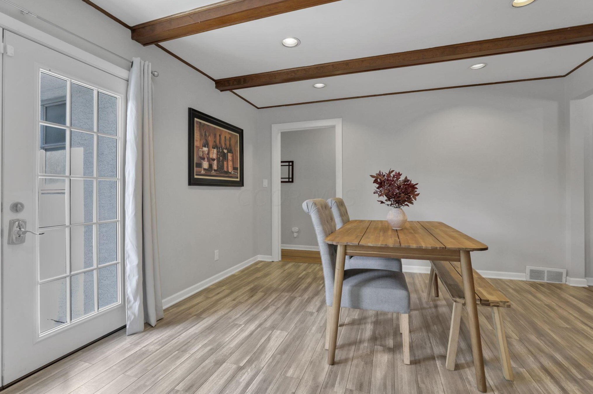 1771 Fishinger Rd, Columbus OH 43221-1351 exterior