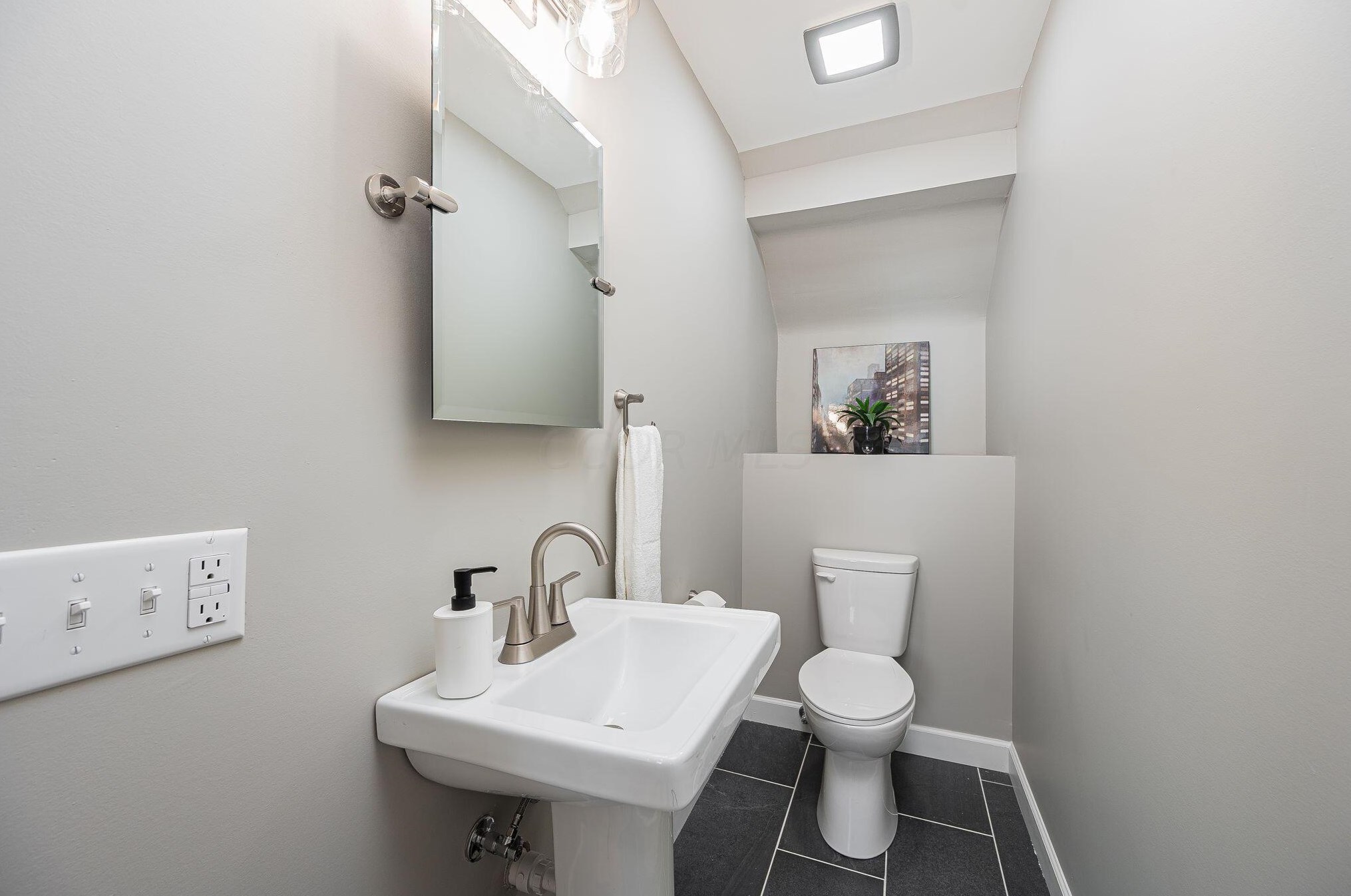 88 Roys Ave, Columbus OH  43204-2633 exterior