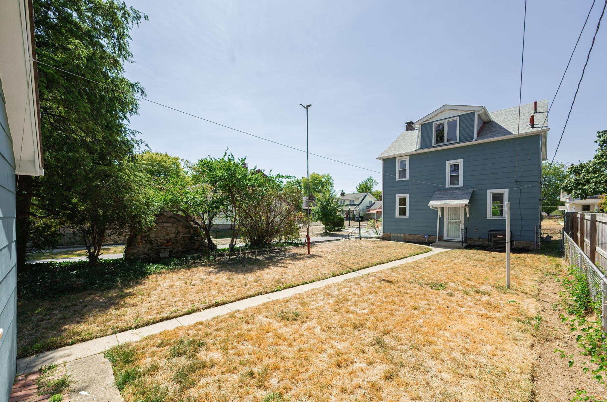 88 Roys Ave, Columbus OH  43204-2633 exterior