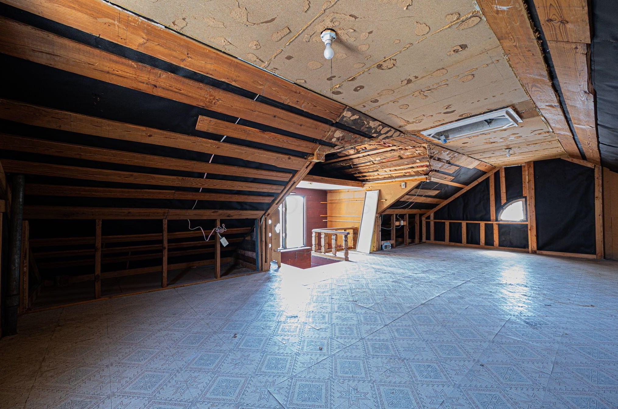 88 Roys Ave, Columbus OH  43204-2633 exterior