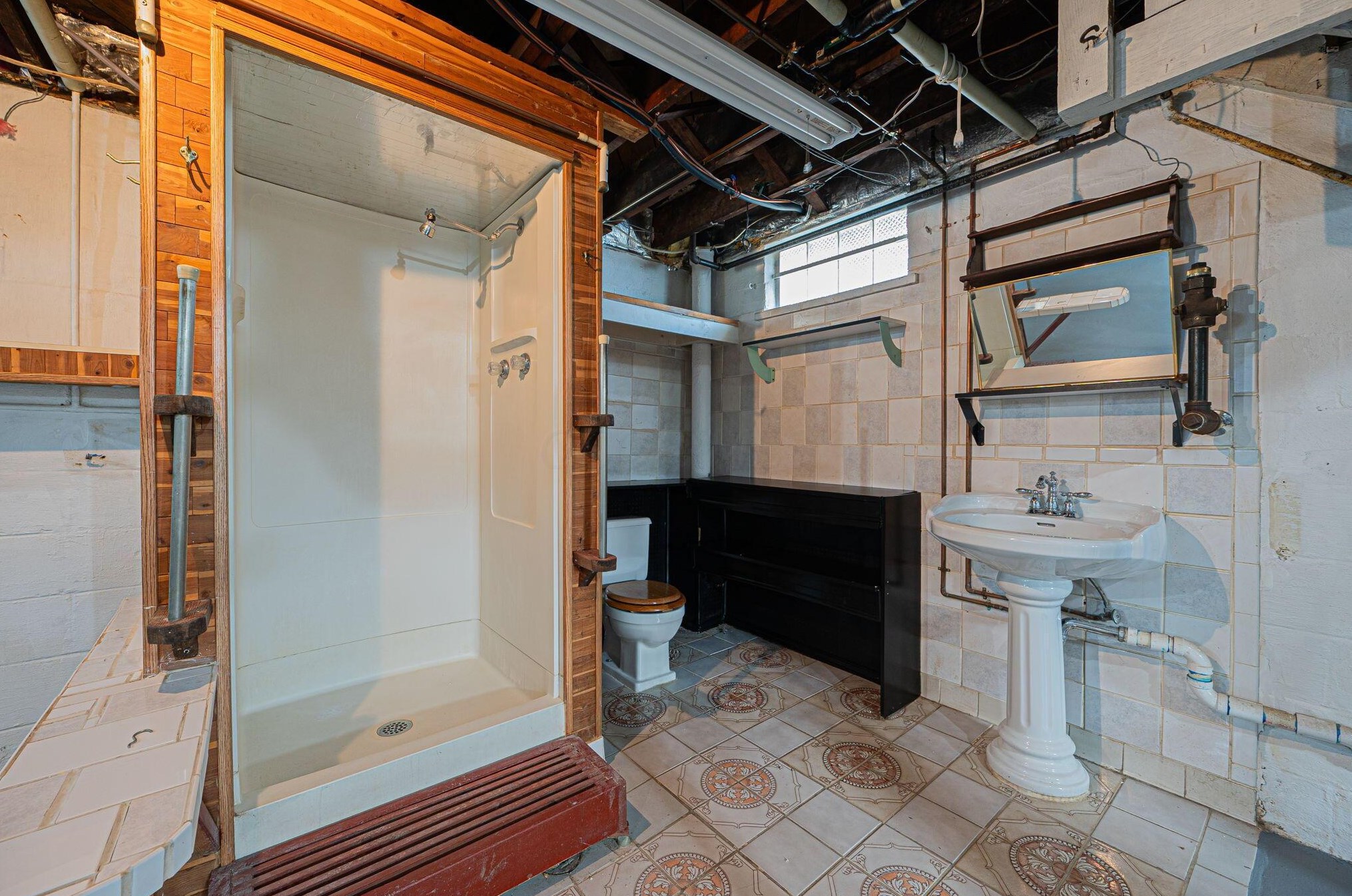 88 Roys Ave, Columbus OH  43204-2633 exterior