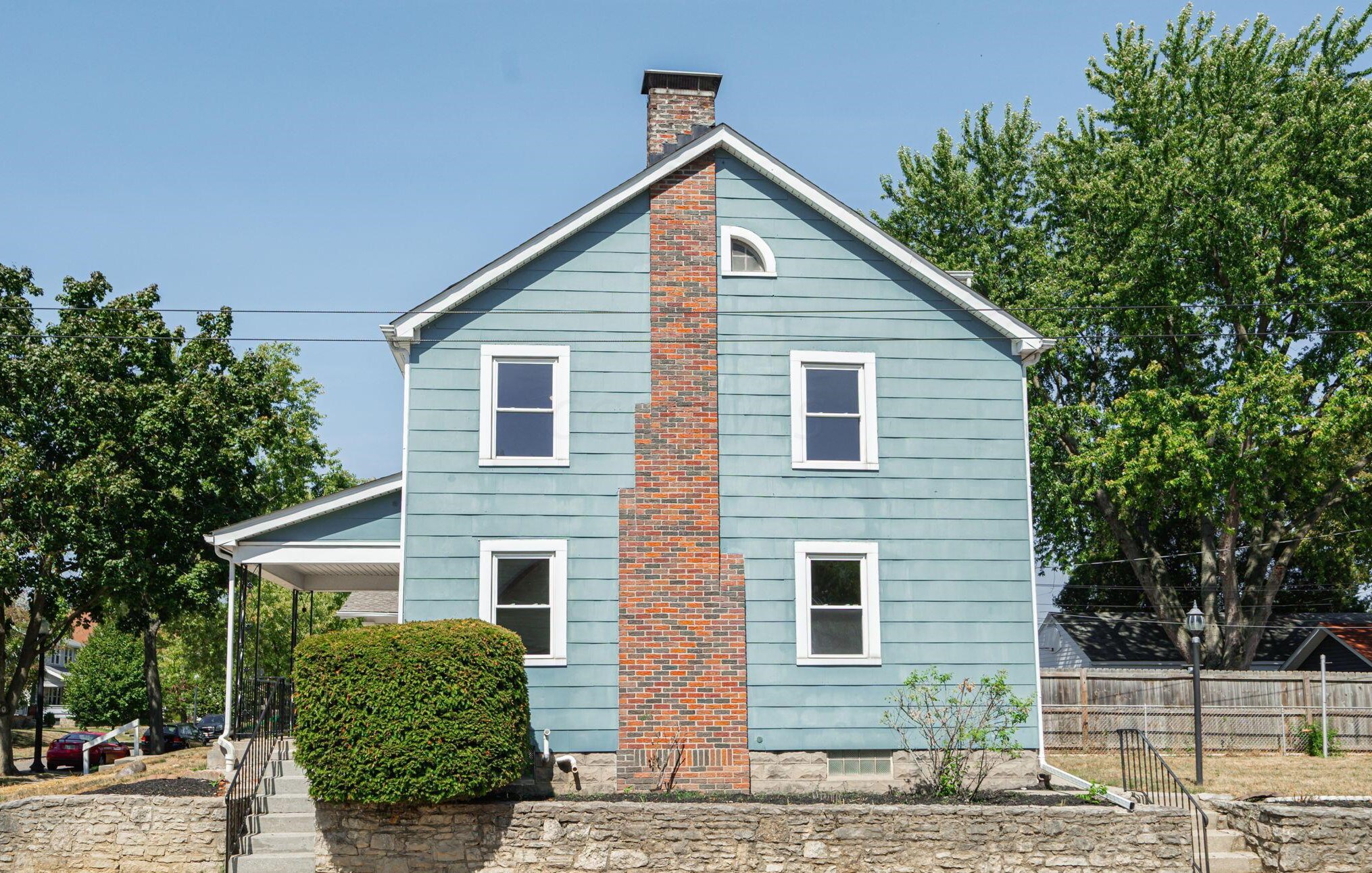 88 Roys Ave, Columbus OH  43204-2633 exterior