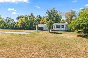 443 Waggoner Rd, Reynoldsburg, OH 43068 - Photo 4