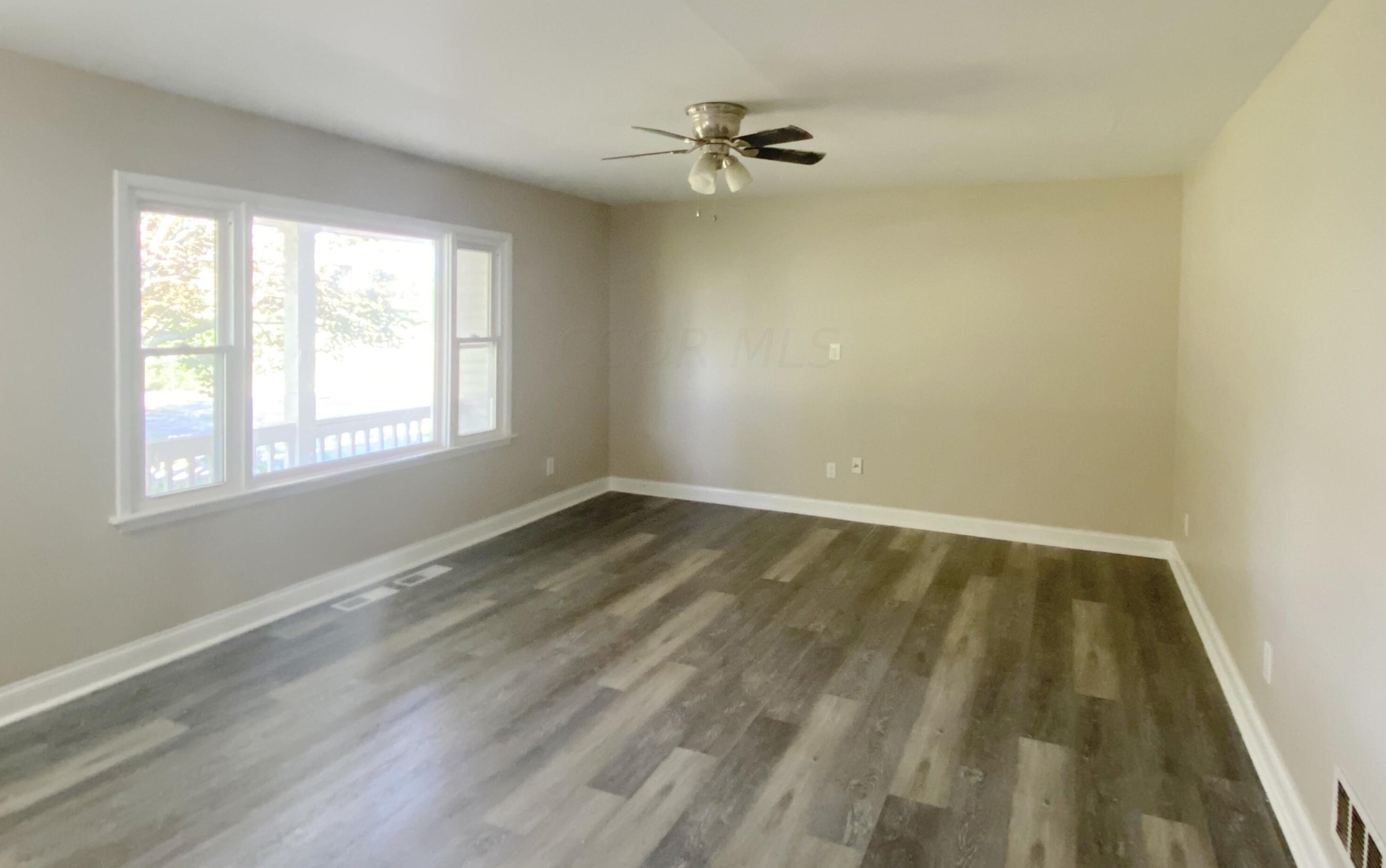 1995 Olmstead Rd, West Jefferson, OH 43162