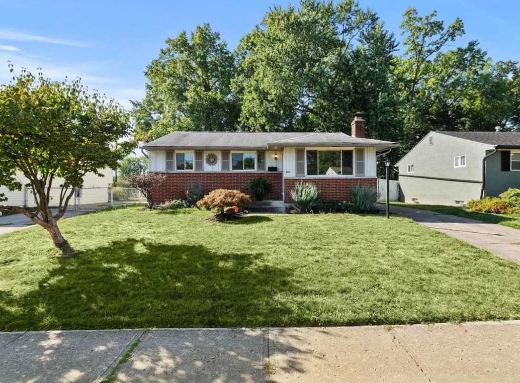 1001 E Lincoln Ave, Sharon Township, OH 43229