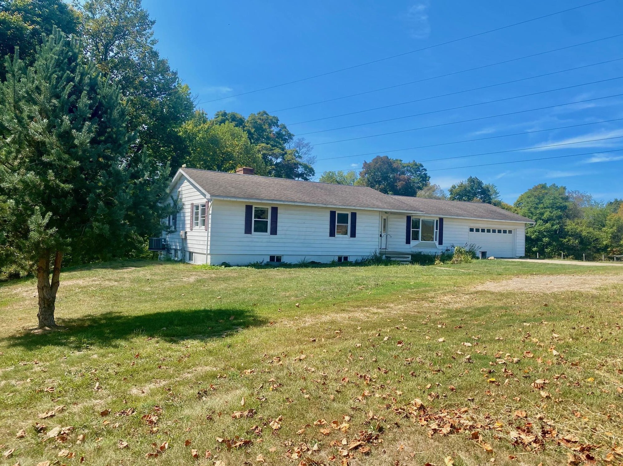 9285 Dickson Rd, New Concord, OH 43762