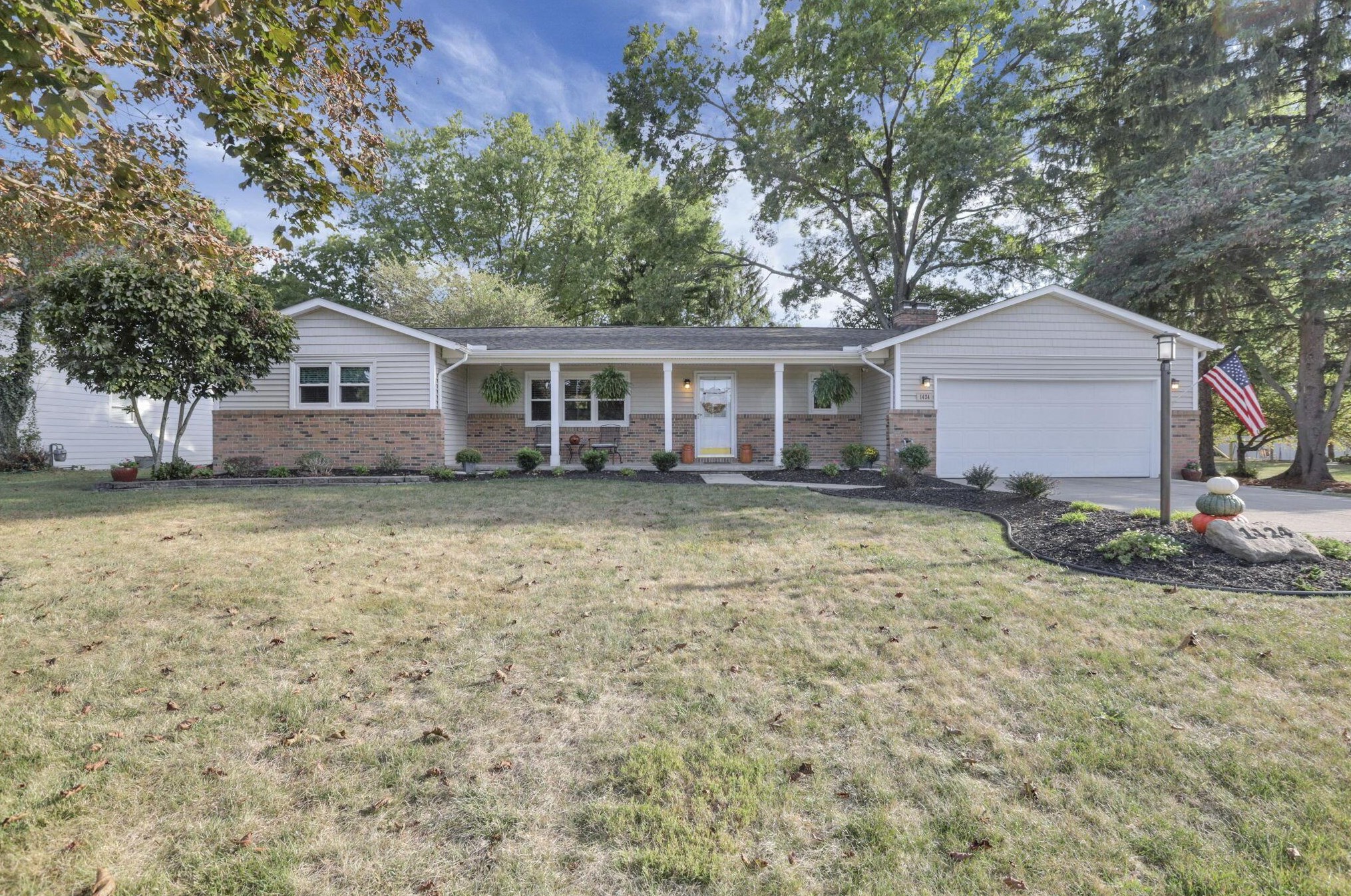1424 Wheeling Rd, Lancaster, OH 43130