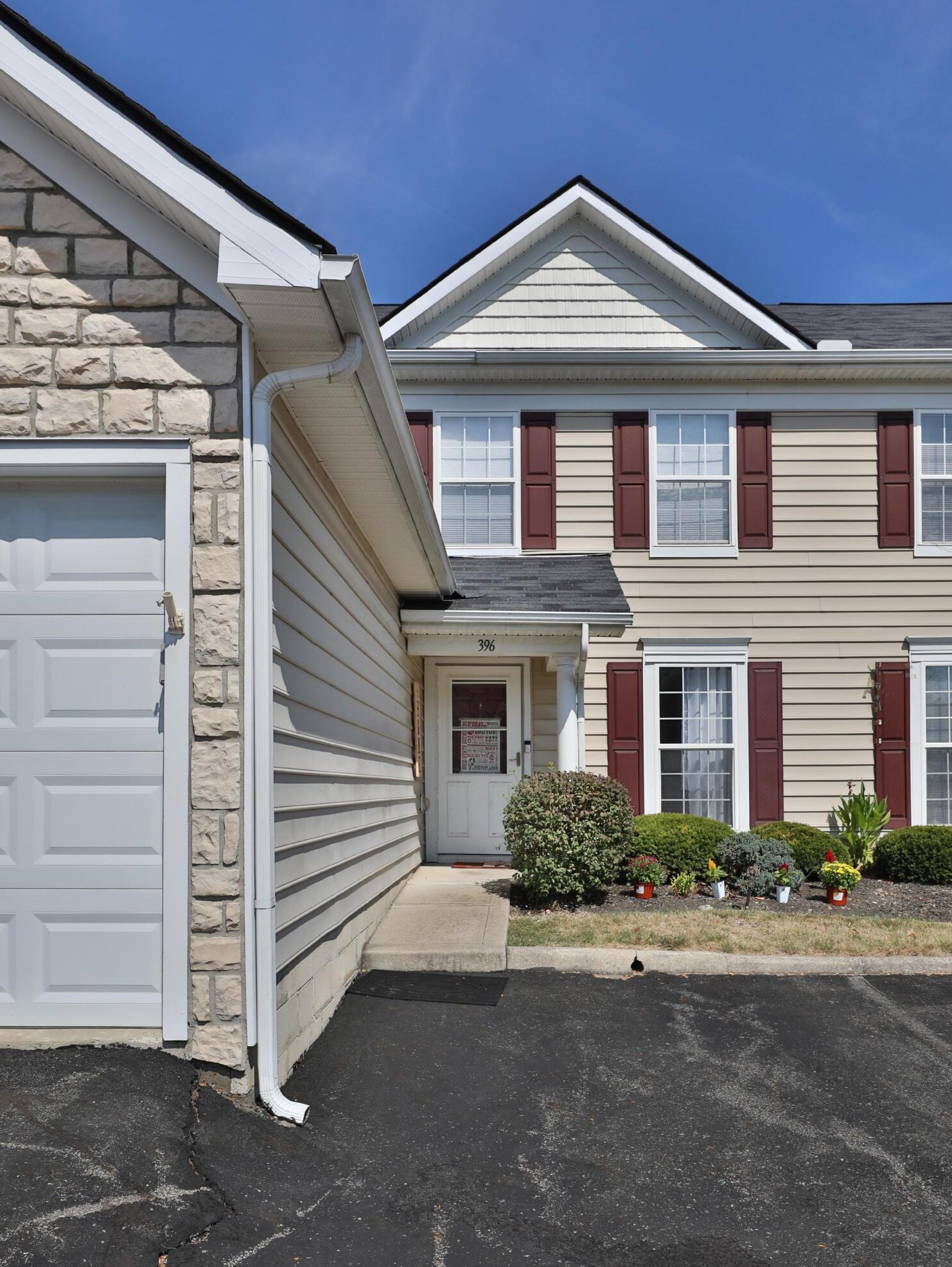 396 Piney Creek Dr #30, Blacklick, OH 43004