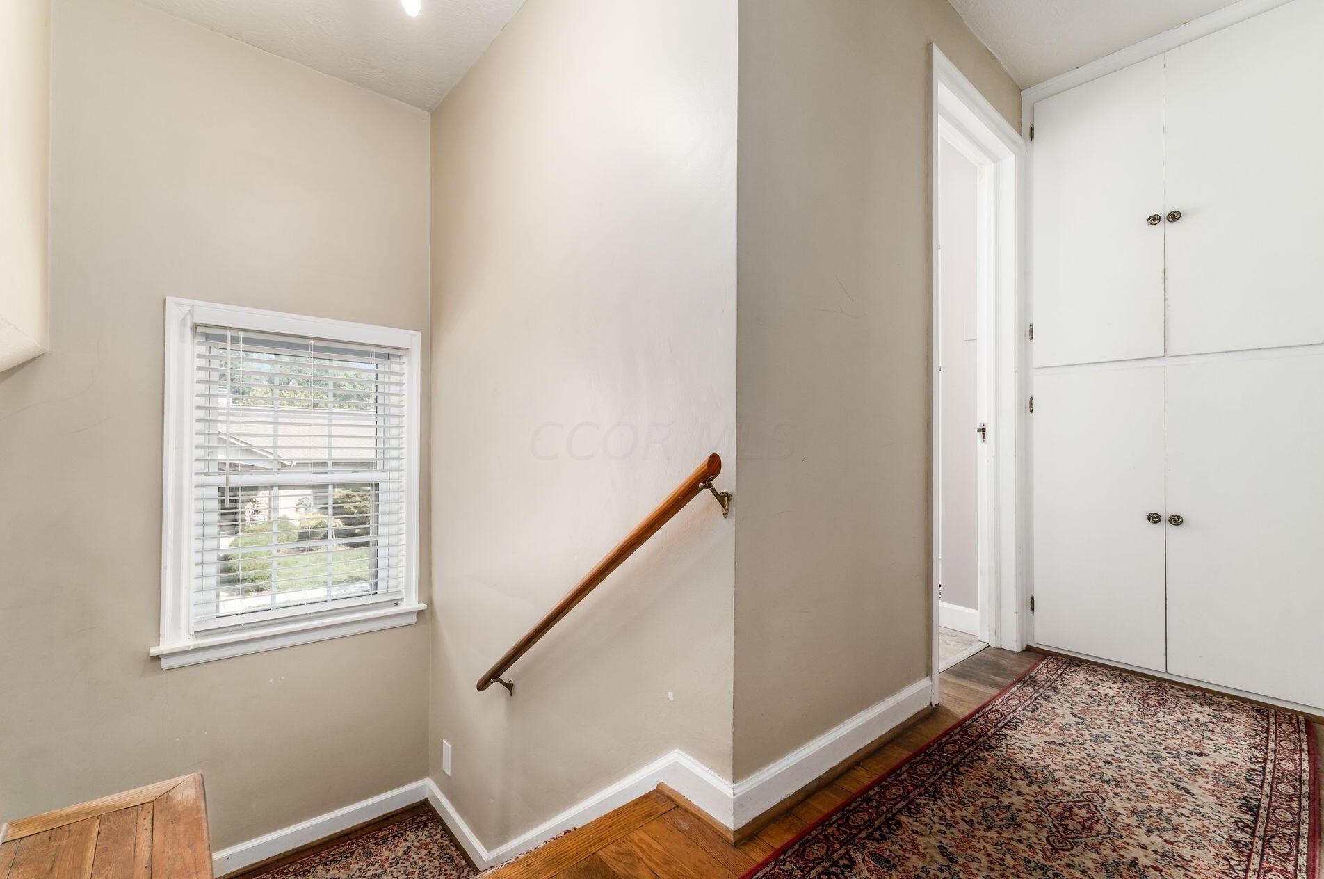 982 Roosevelt Ave, Columbus OH 43209-1559 exterior