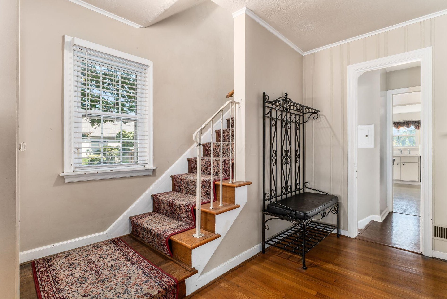 982 Roosevelt Ave, Columbus OH 43209-1559 exterior