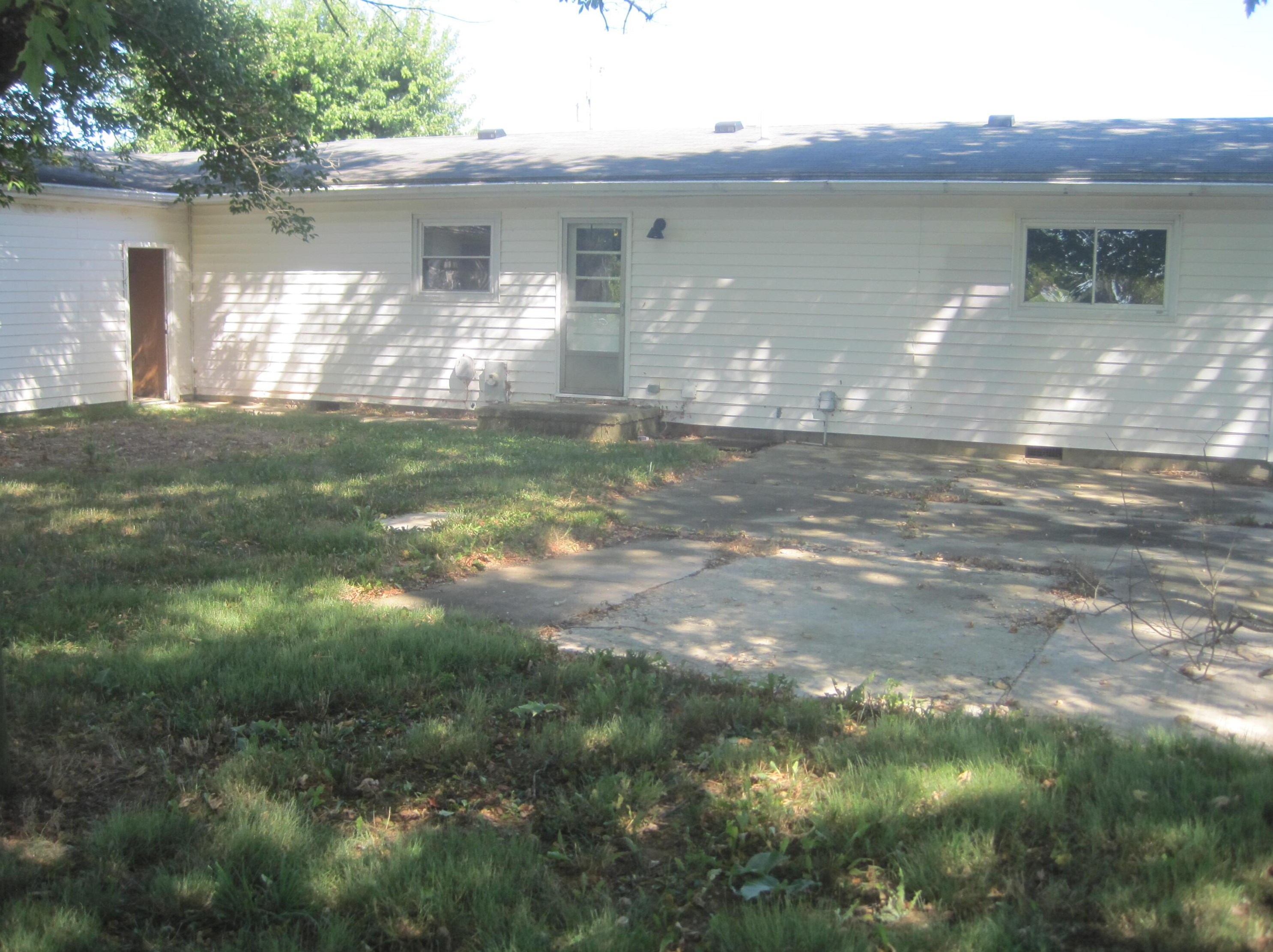 2337 Rowe Ging Rd Sw, Washington Court House, OH 43160