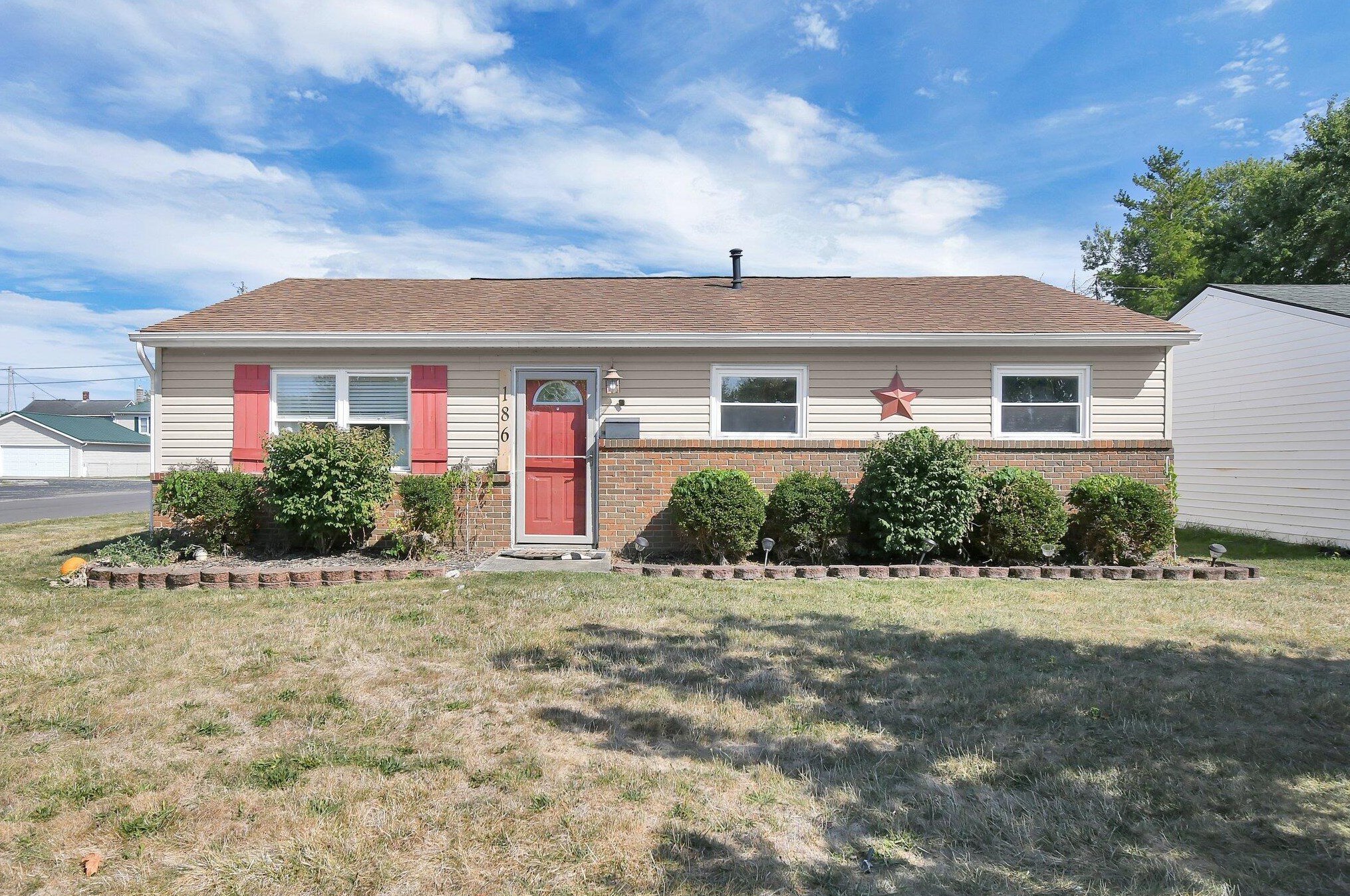 186 Jefferson Ave, Ashville, OH 43103