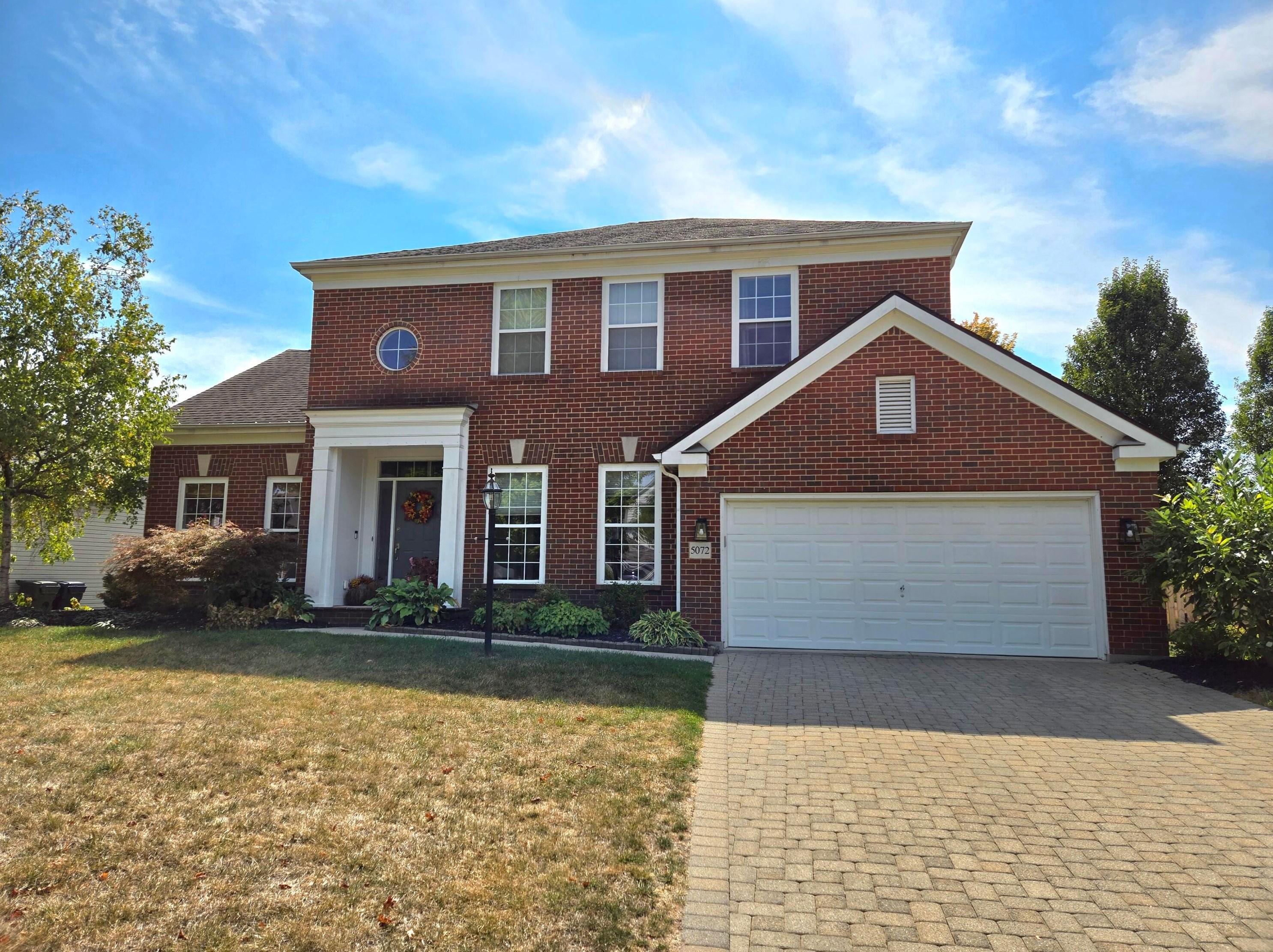 5072 Britton Farms Dr, Hilliard, OH 43026-8209