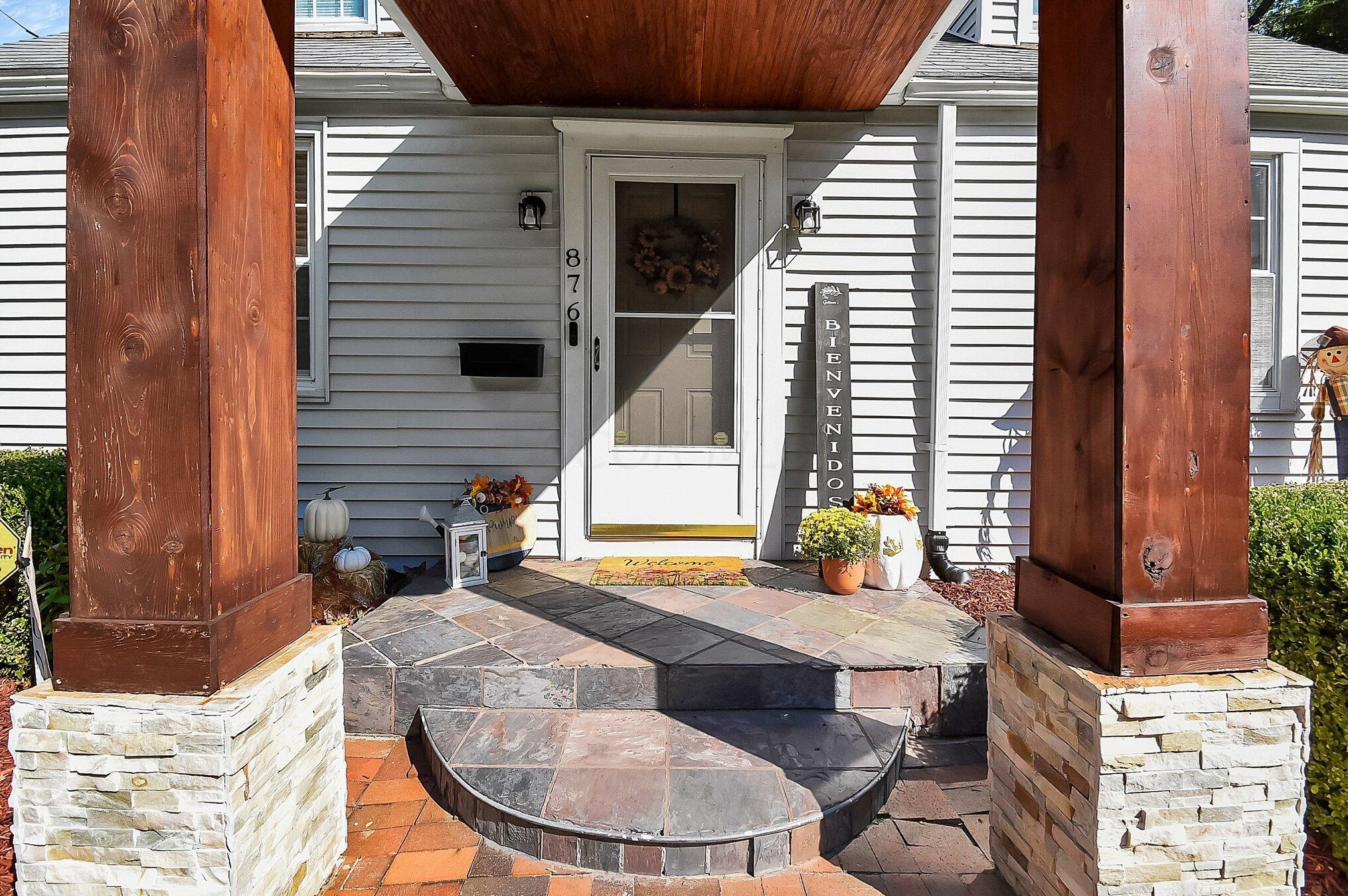876 Millsboro Rd, Mansfield, OH 44903