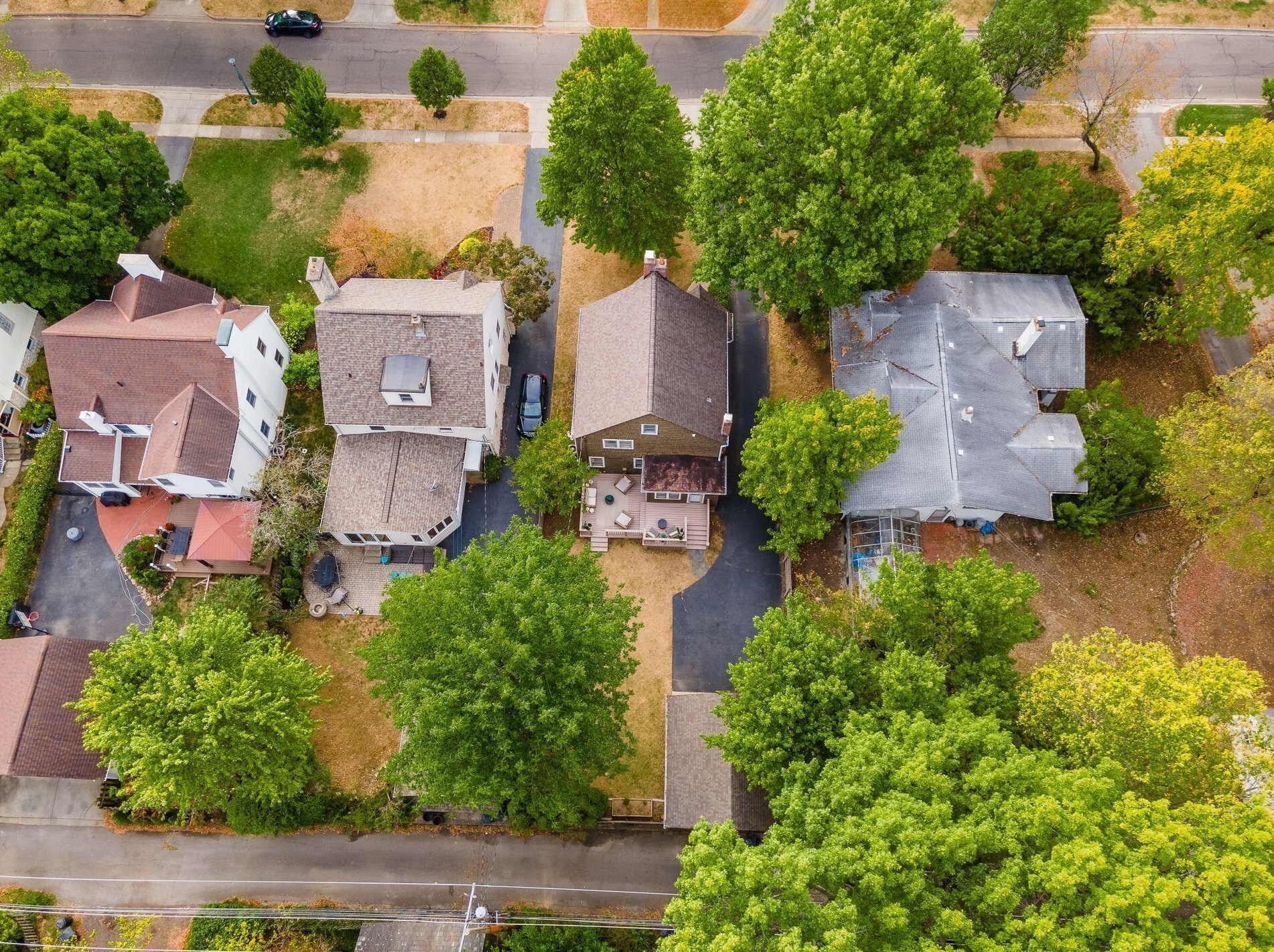 46 Remington Rd, Columbus OH 43209-2458 exterior