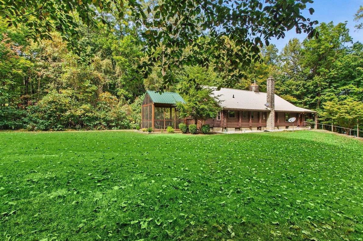 11436 Grandview Heights Rd, Saint Paris, OH 43072