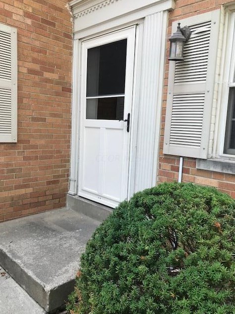 1065 Sells Ave, Columbus, OH 43212-1361