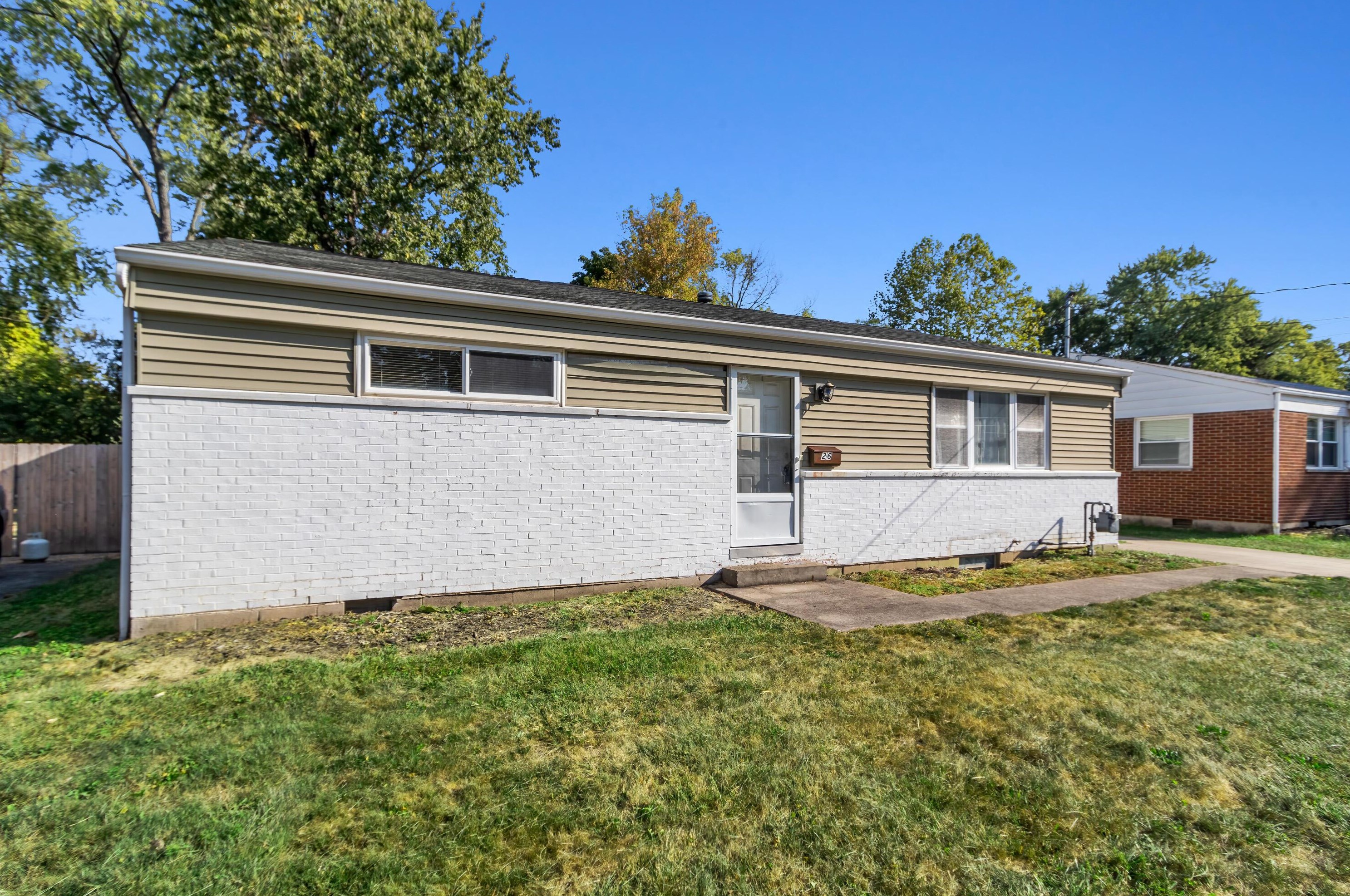 26 Cherrington Rd, Westerville, OH 43081
