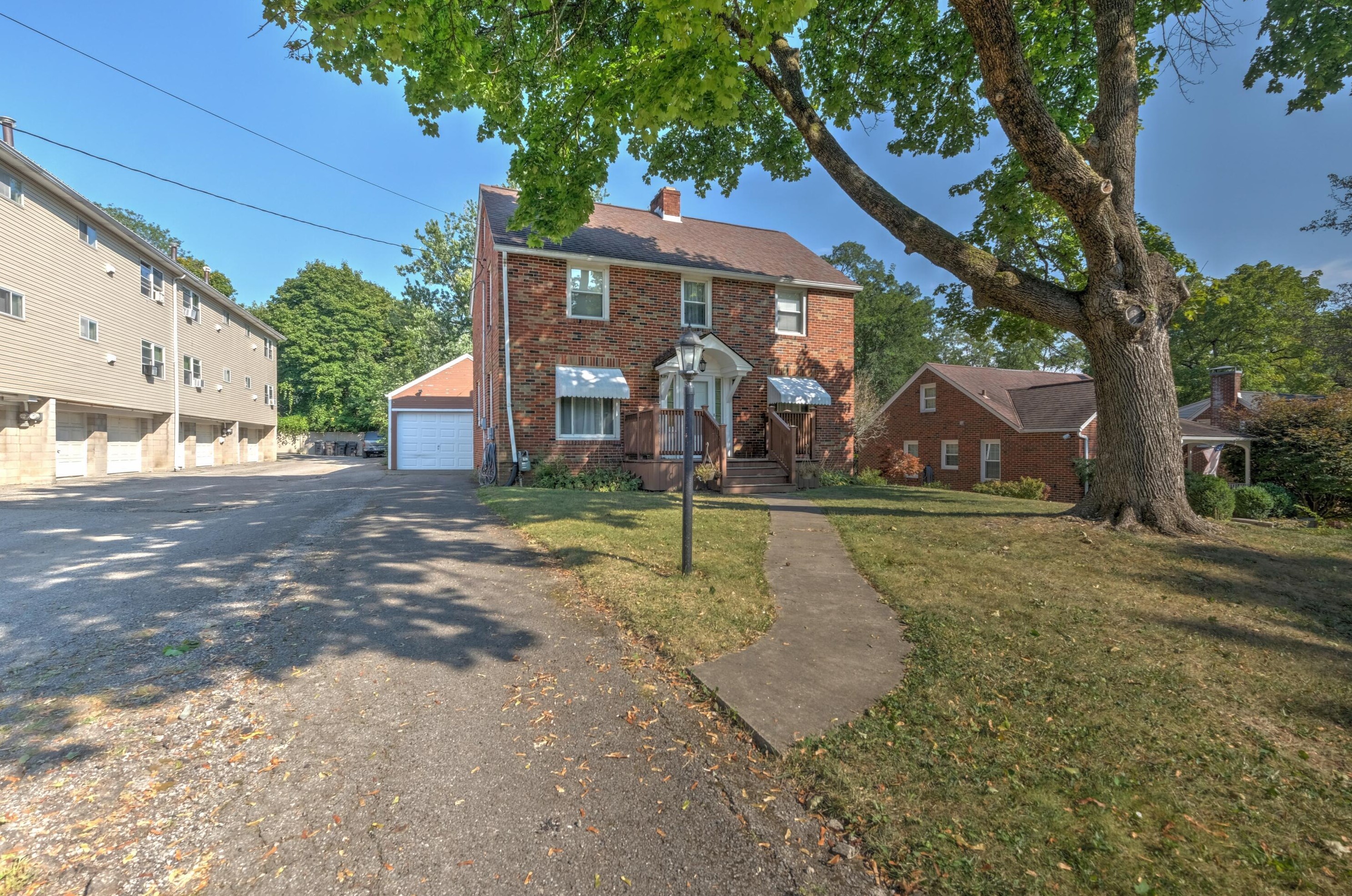 281 Poplar St, Mansfield, OH 44903
