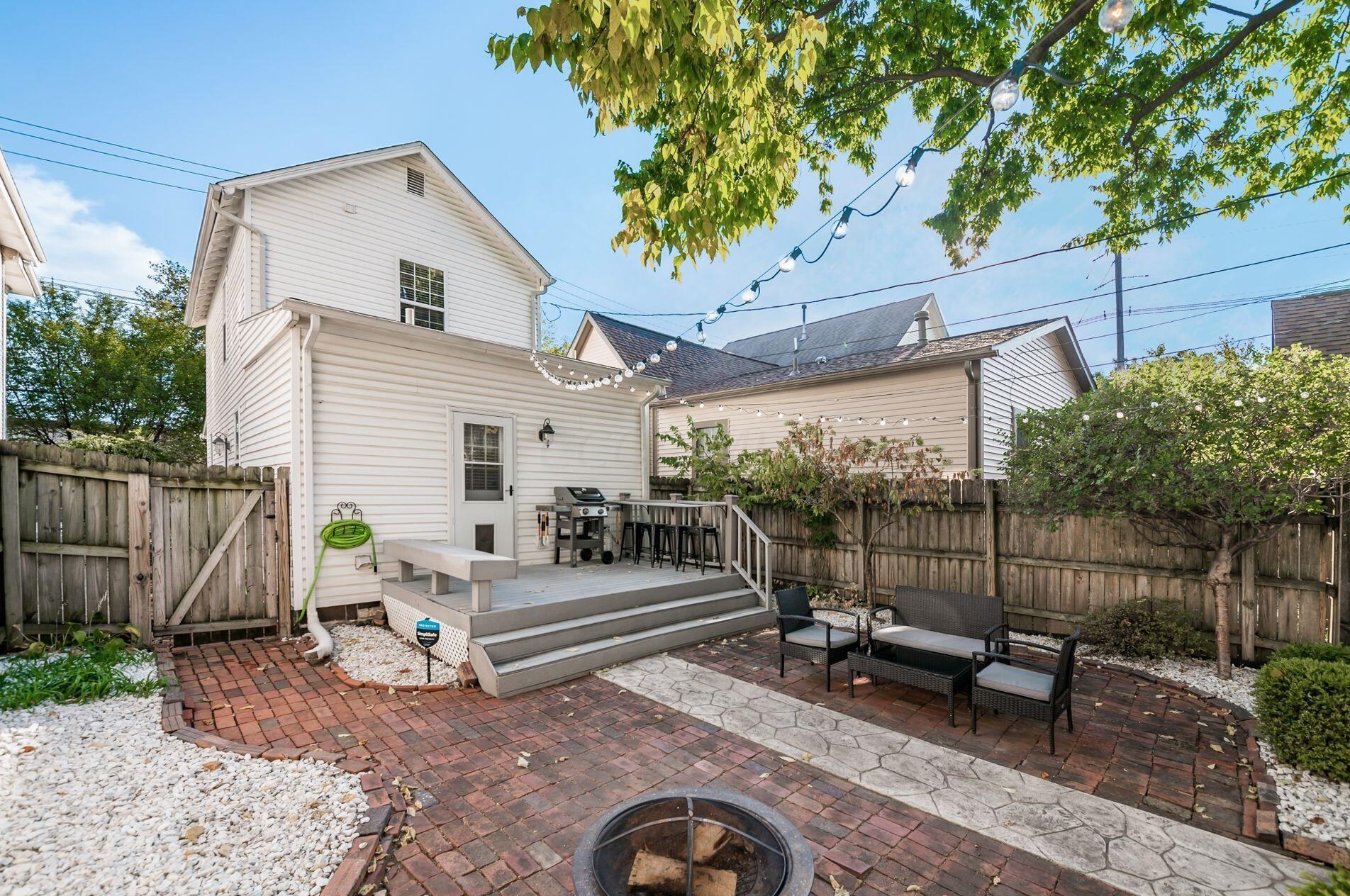 456 1st Ave, Columbus OH 43201-3356 exterior