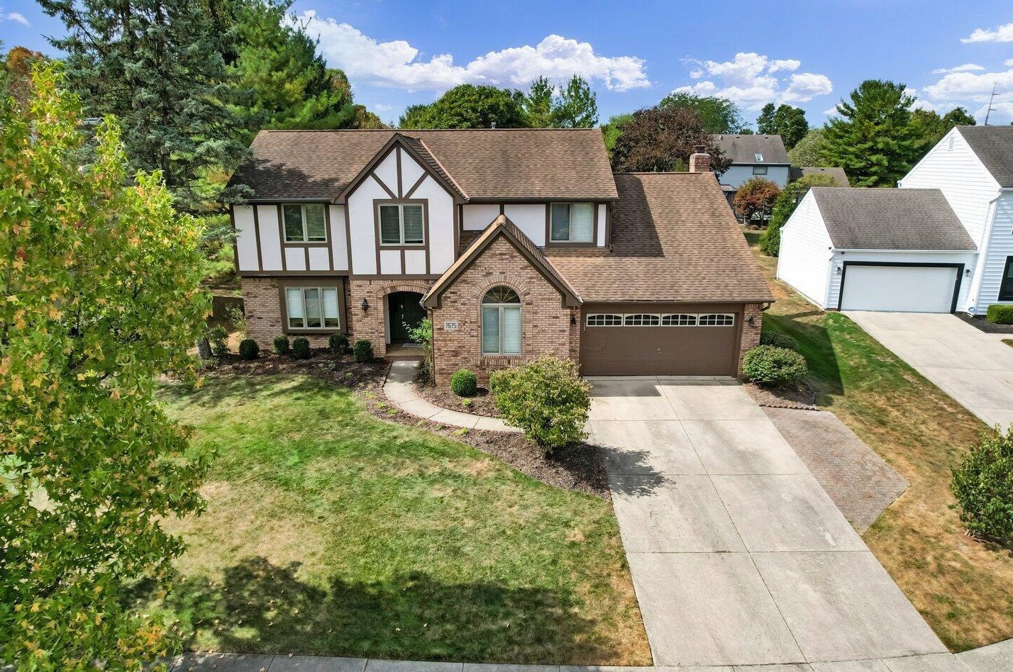 7675 Wallsend Ct, Dublin, OH 43017-8628