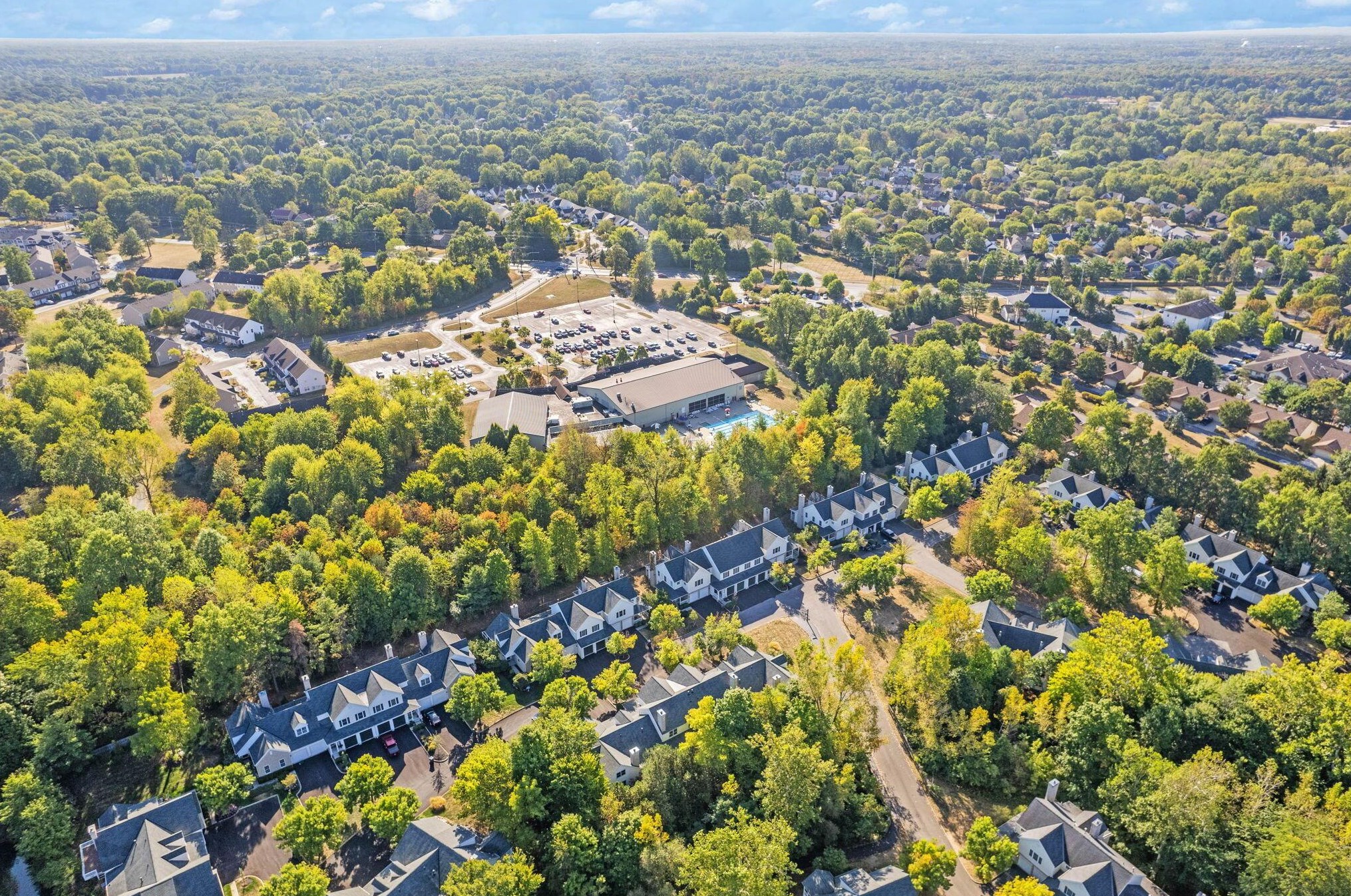 1187 Sanctuary Pl, Columbus OH 43230-8491 exterior