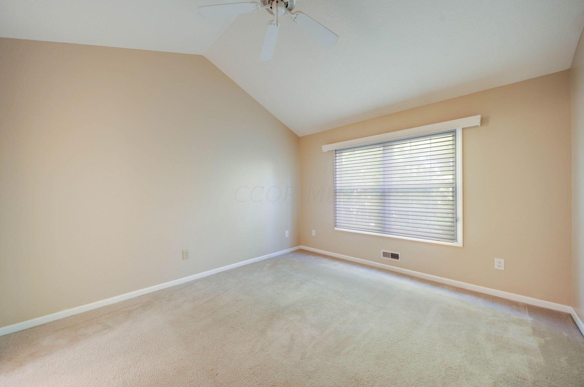 1187 Sanctuary Pl, Columbus OH 43230-8491 exterior