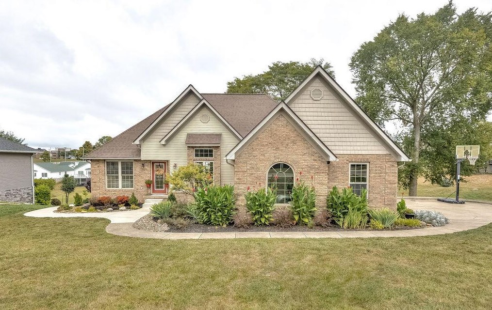 43 Wildwood Ln W, Mount Vernon, OH 43050