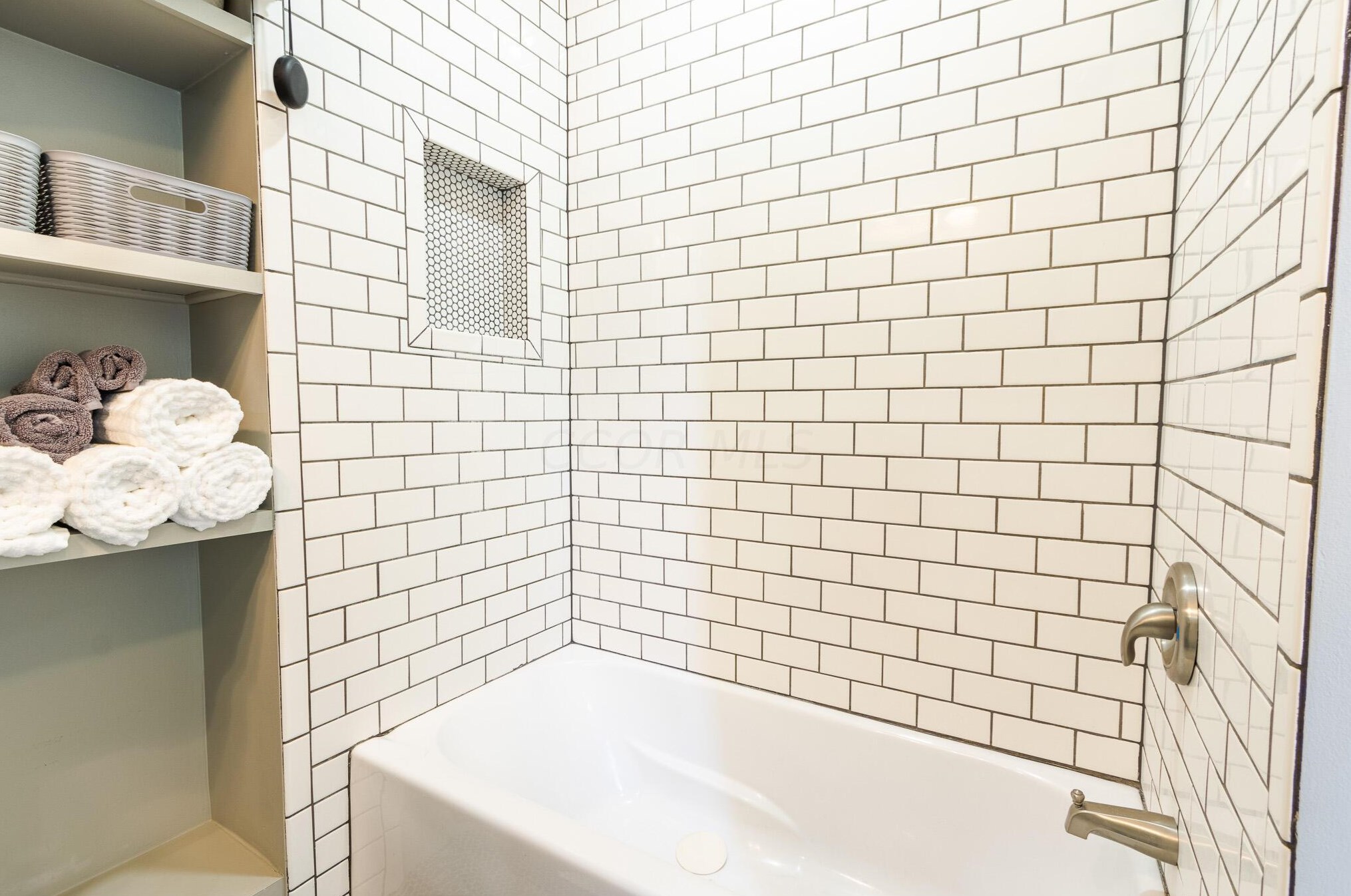 104 21, Columbus OH 43203-1552 exterior