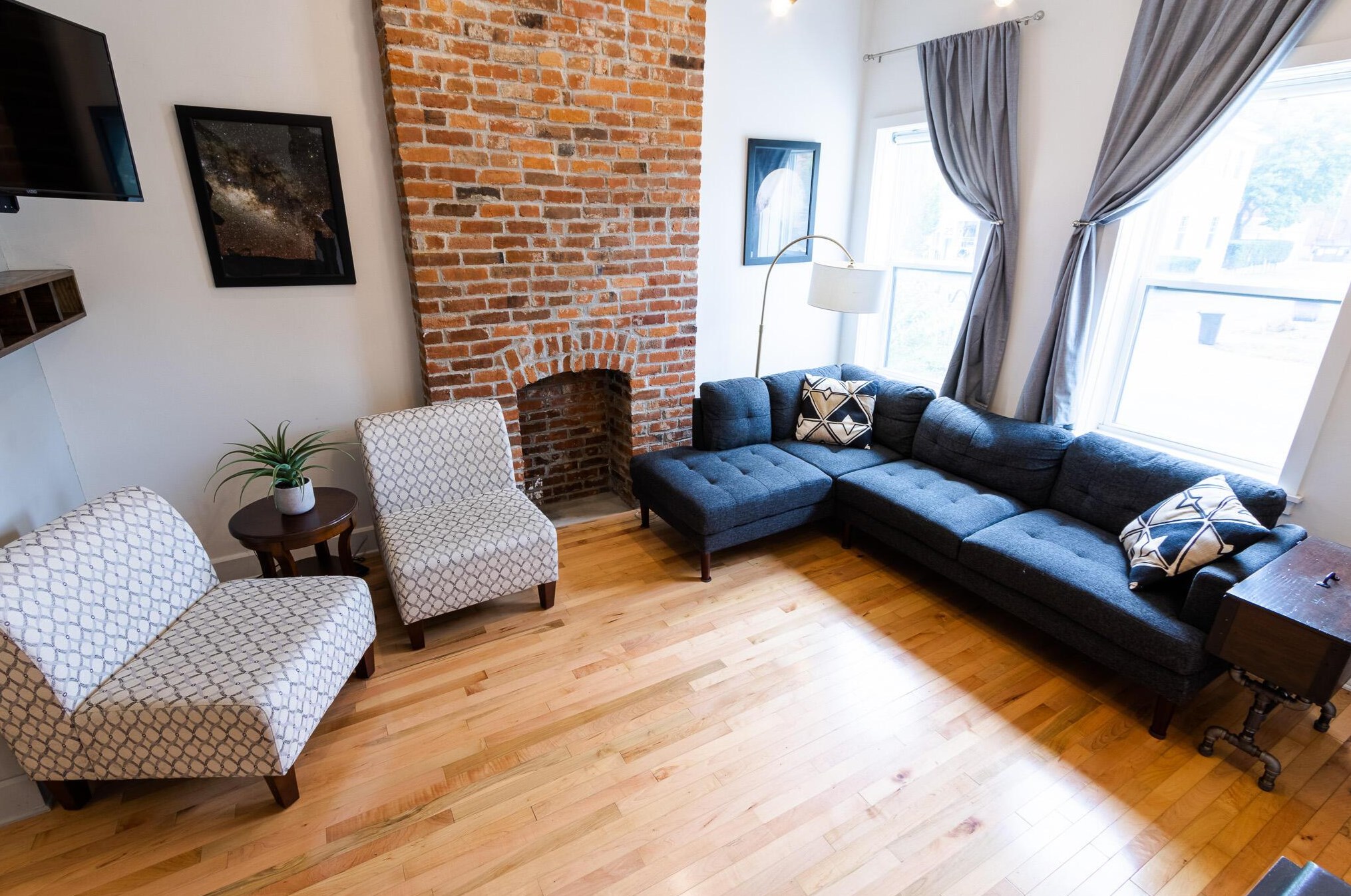 104 21, Columbus OH 43203-1552 exterior