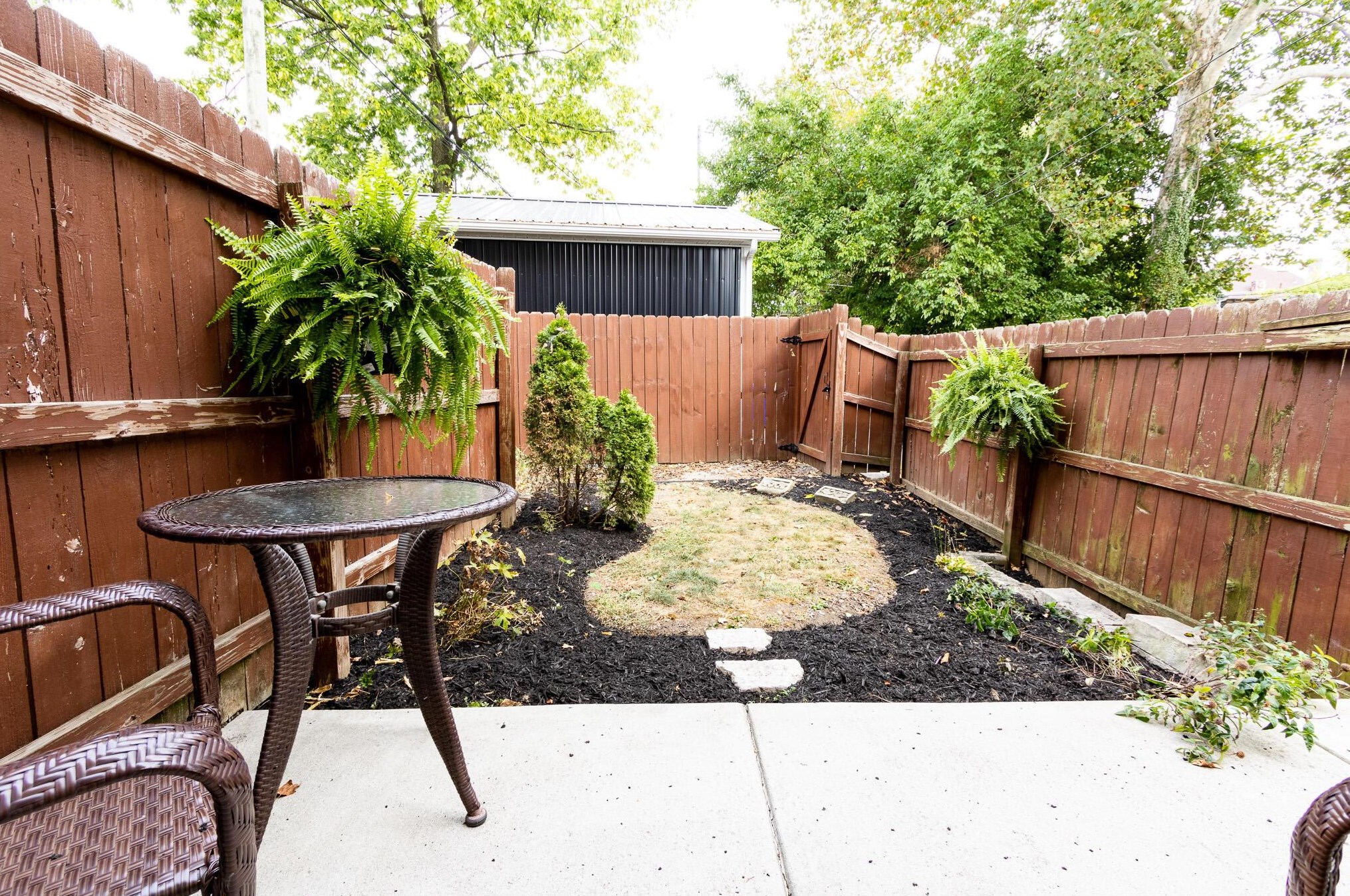 104 21, Columbus OH 43203-1552 exterior