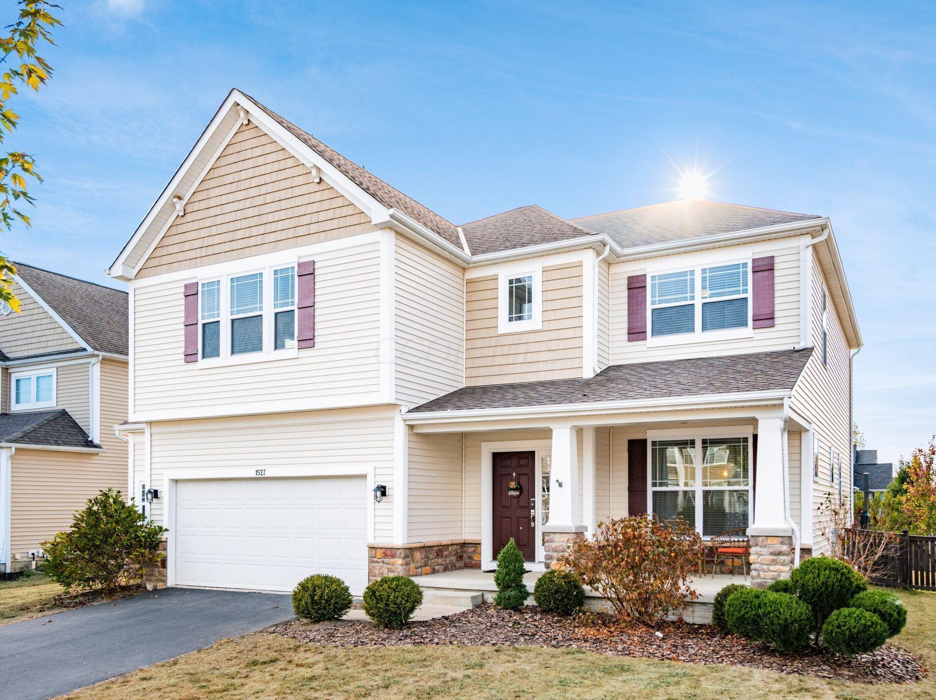 1527 Downey Dr, Marysville, OH 43040