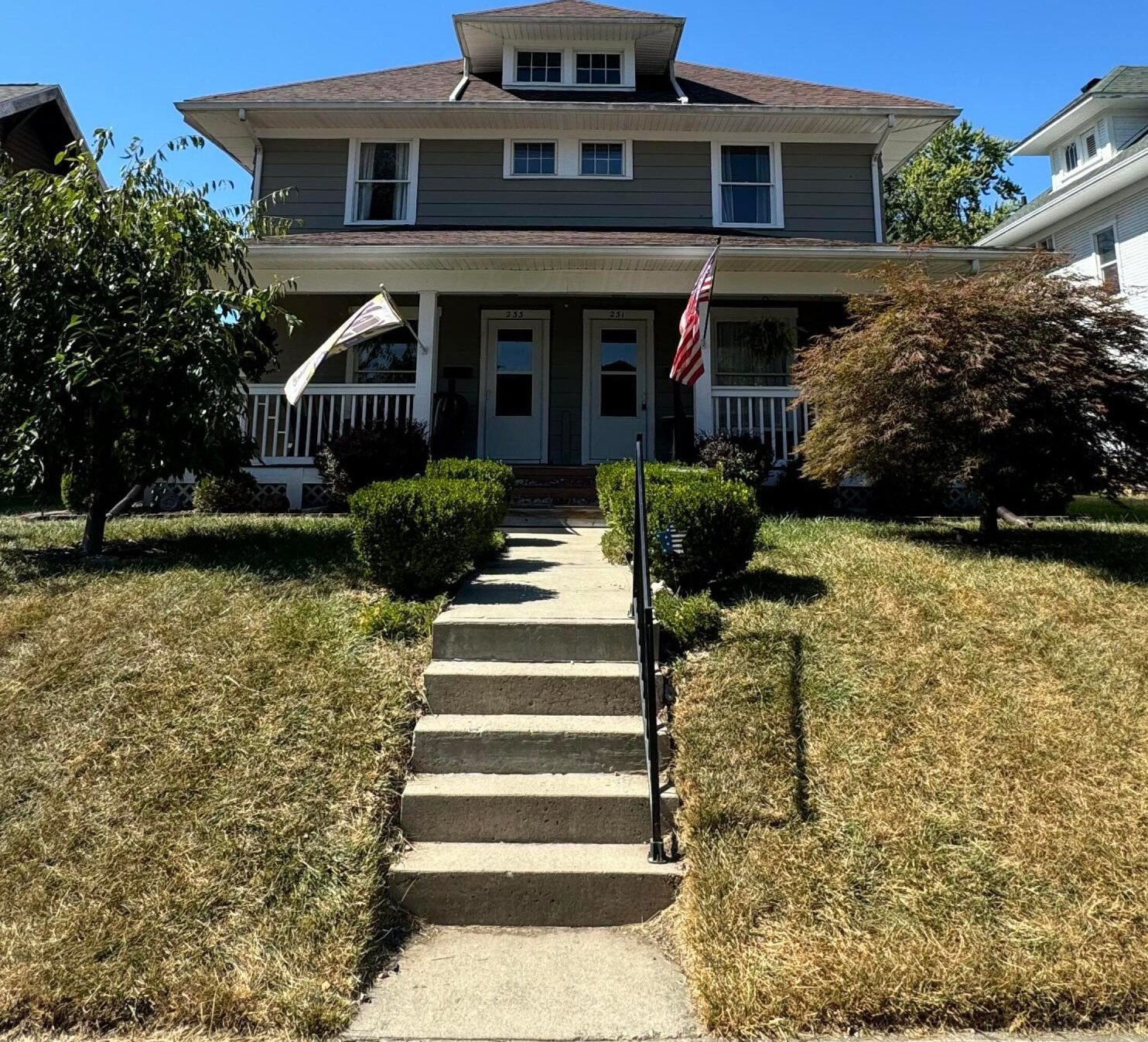 231 S Clairmont Ave, Springfield, OH 45505