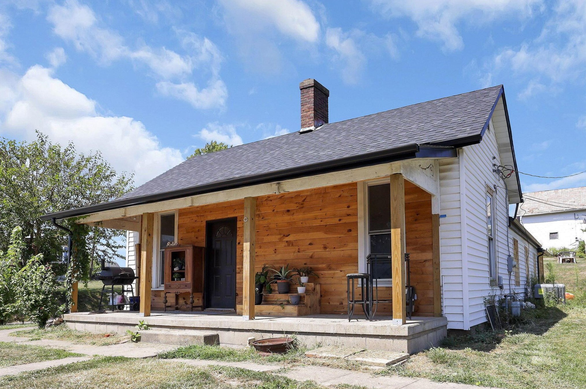 8345 Hopewell National Rd, Zanesville, OH 43701