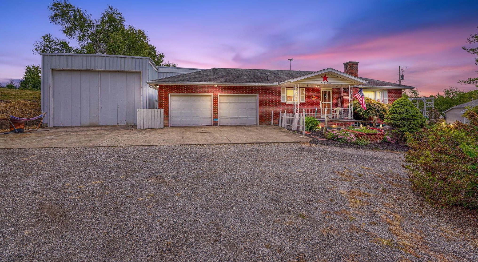 3800 Kauffman Rd, Carroll, OH 43112-9506