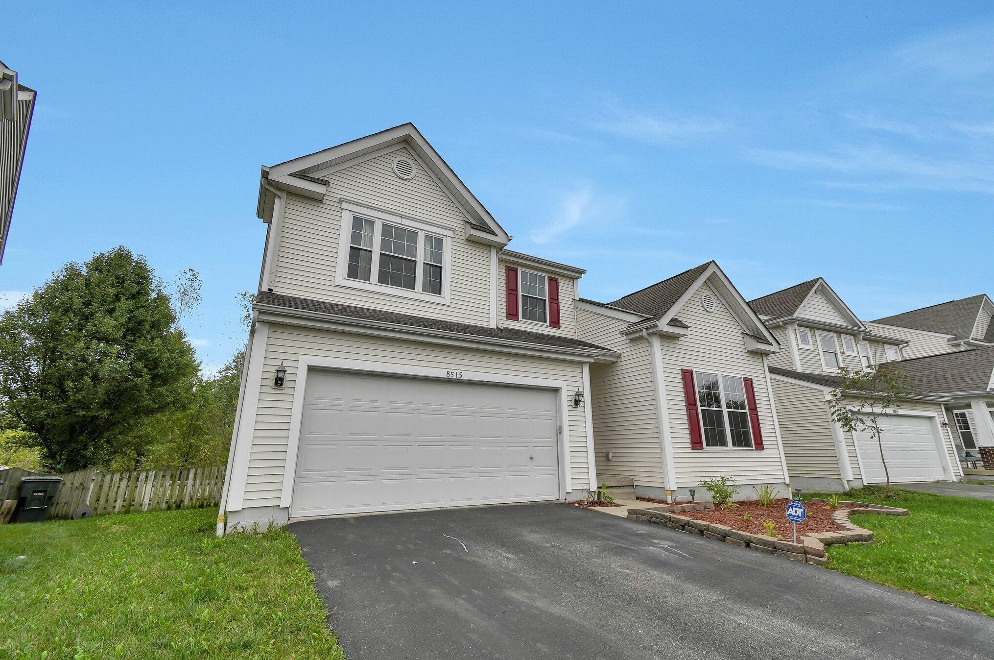8515 Flowering Cherry Dr, Blacklick, OH 43004