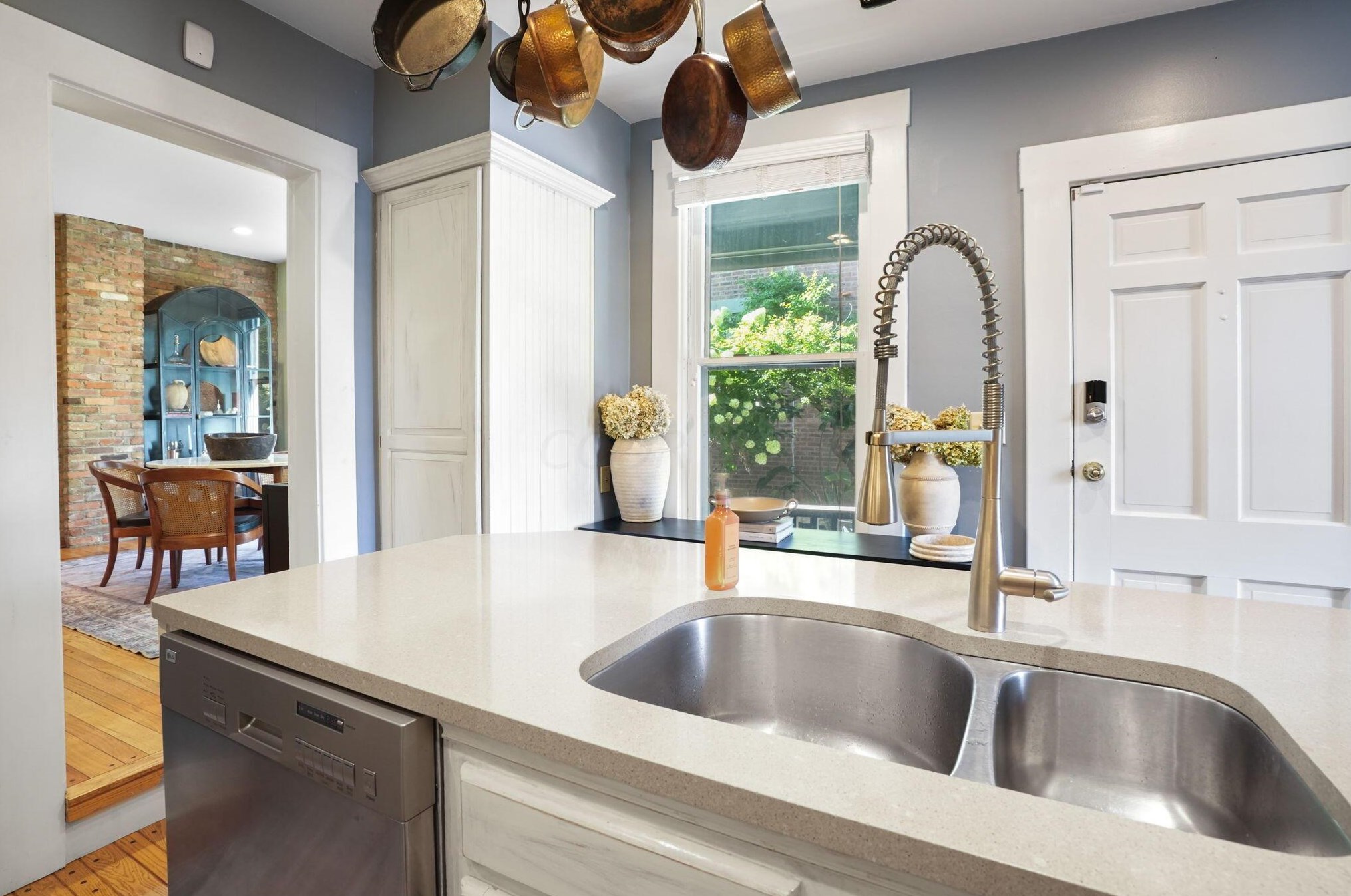 637 5th St, Columbus OH  43206-1268 exterior