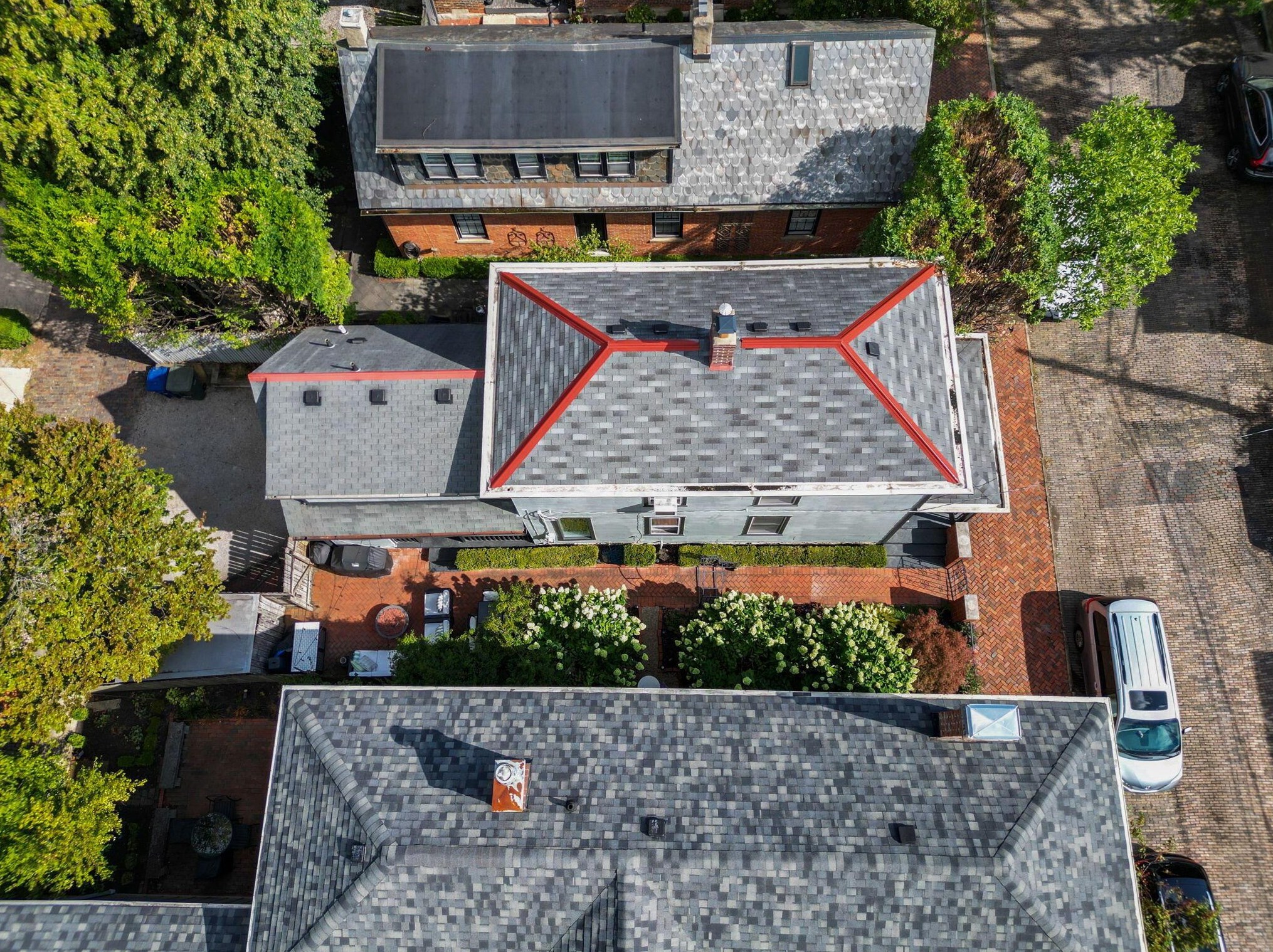 637 5th St, Columbus OH  43206-1268 exterior