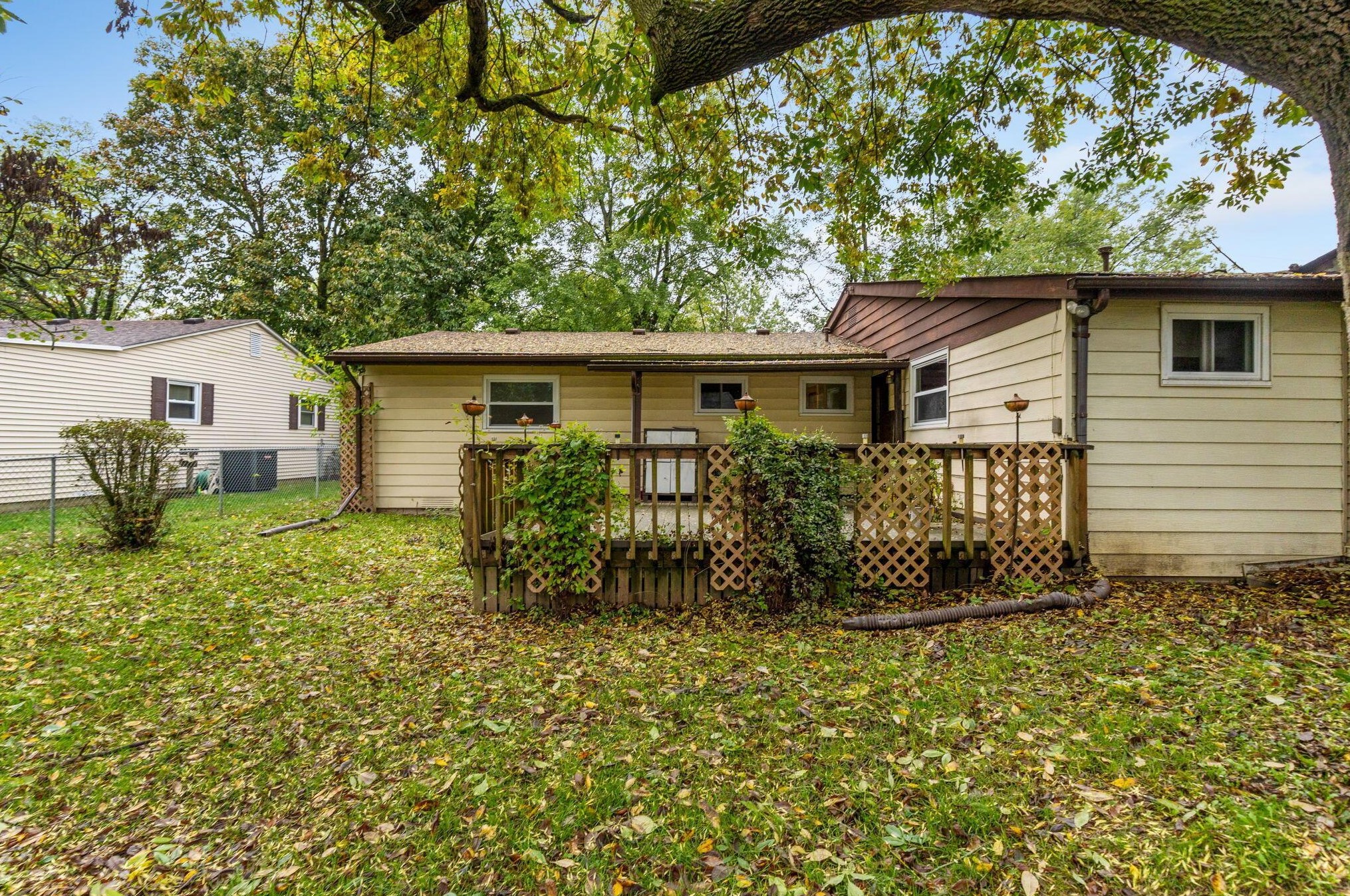 825 8 St, Marysville OH  43040-1615 exterior