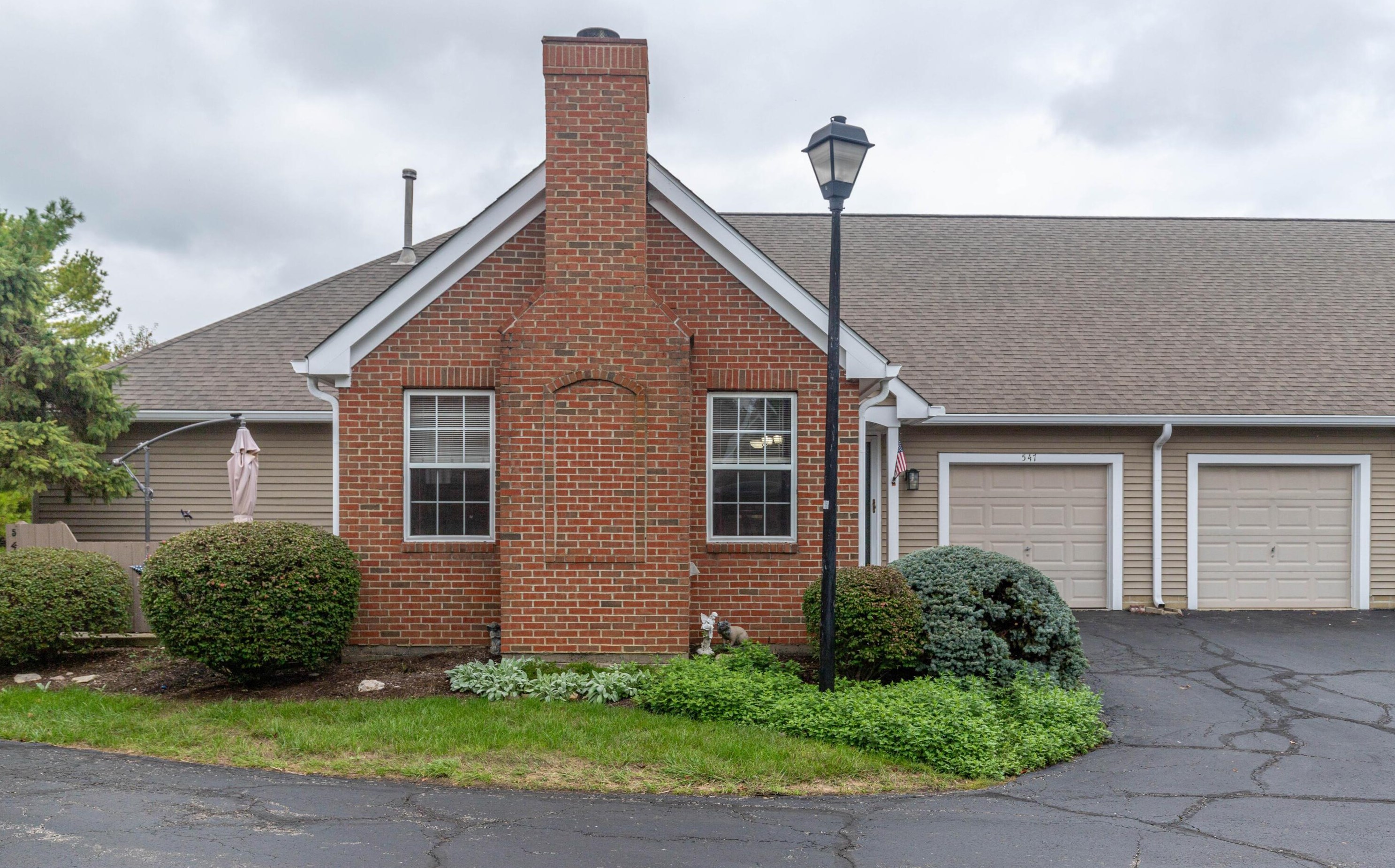 547 Brickstone Dr, Delaware, OH 43015