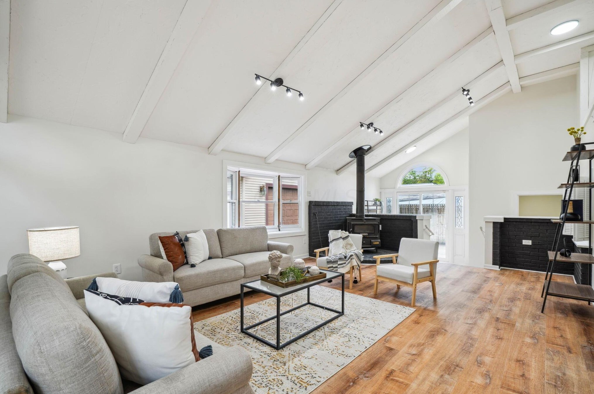 1008 Strimple Ave, Columbus OH 43229-5047 exterior