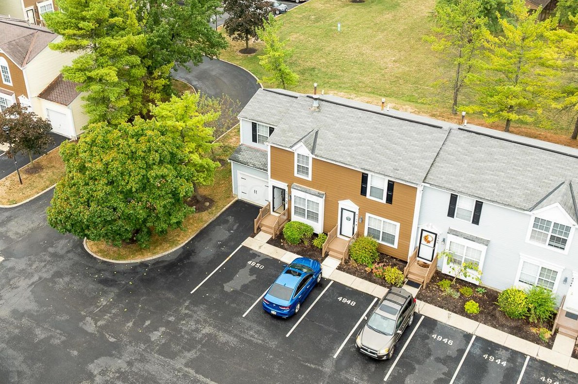 4950 Stoneybrook Blvd #15a, Hilliard, OH 43026