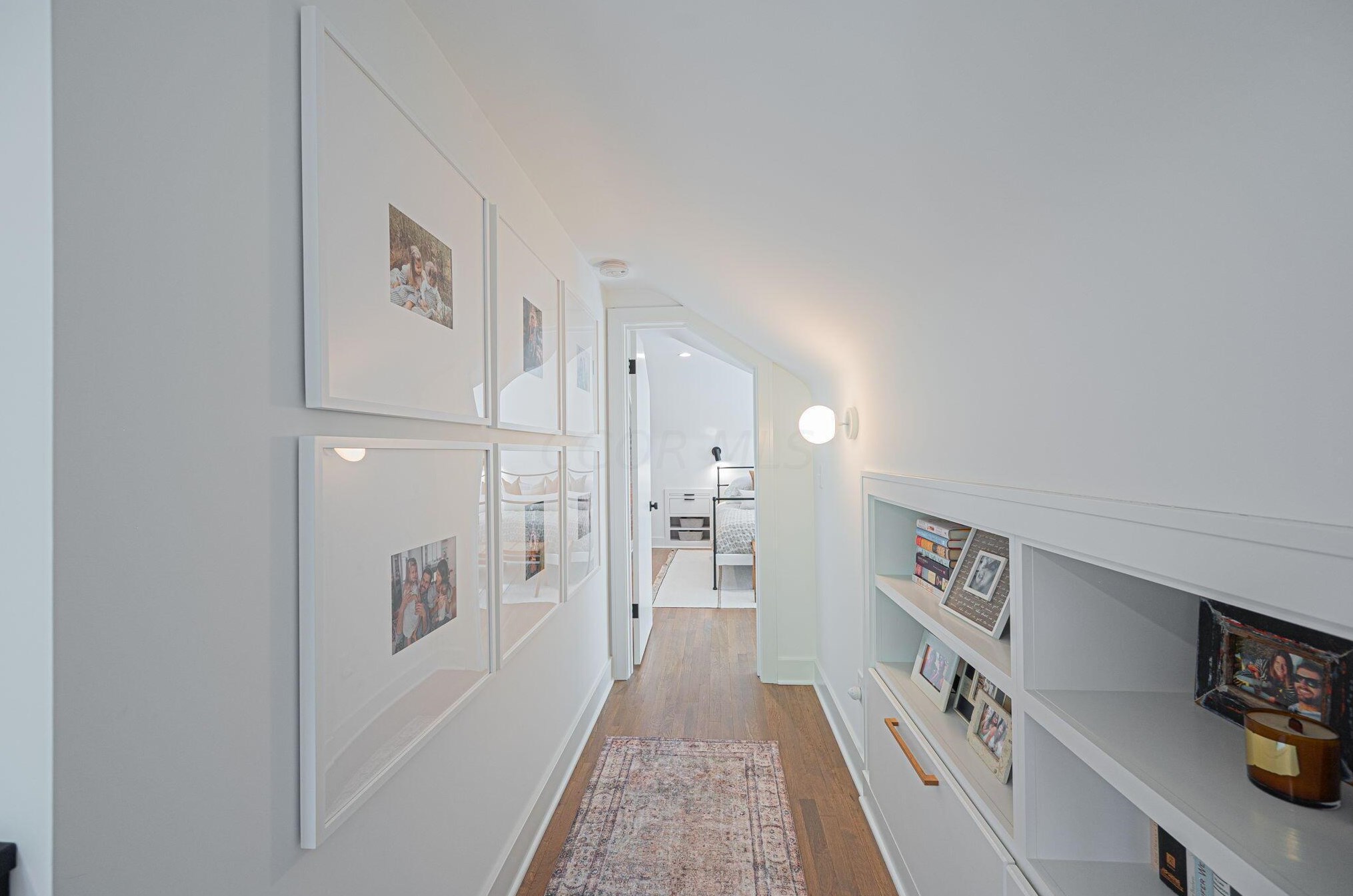 221 Roosevelt Ave, Columbus OH 43209-1160 exterior