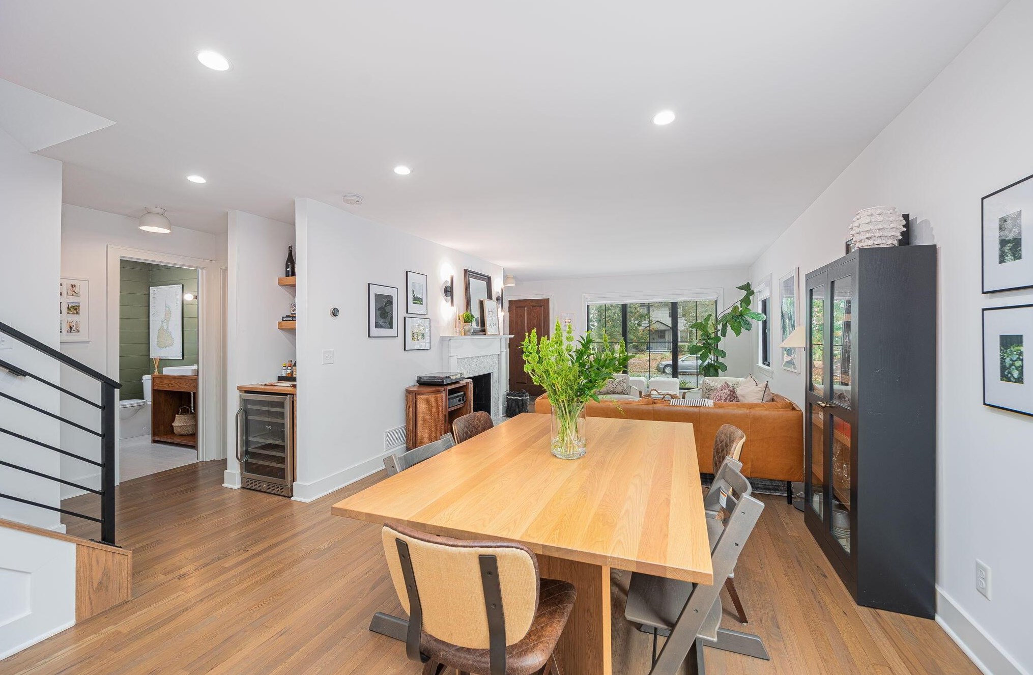 221 Roosevelt Ave, Columbus OH 43209-1160 exterior