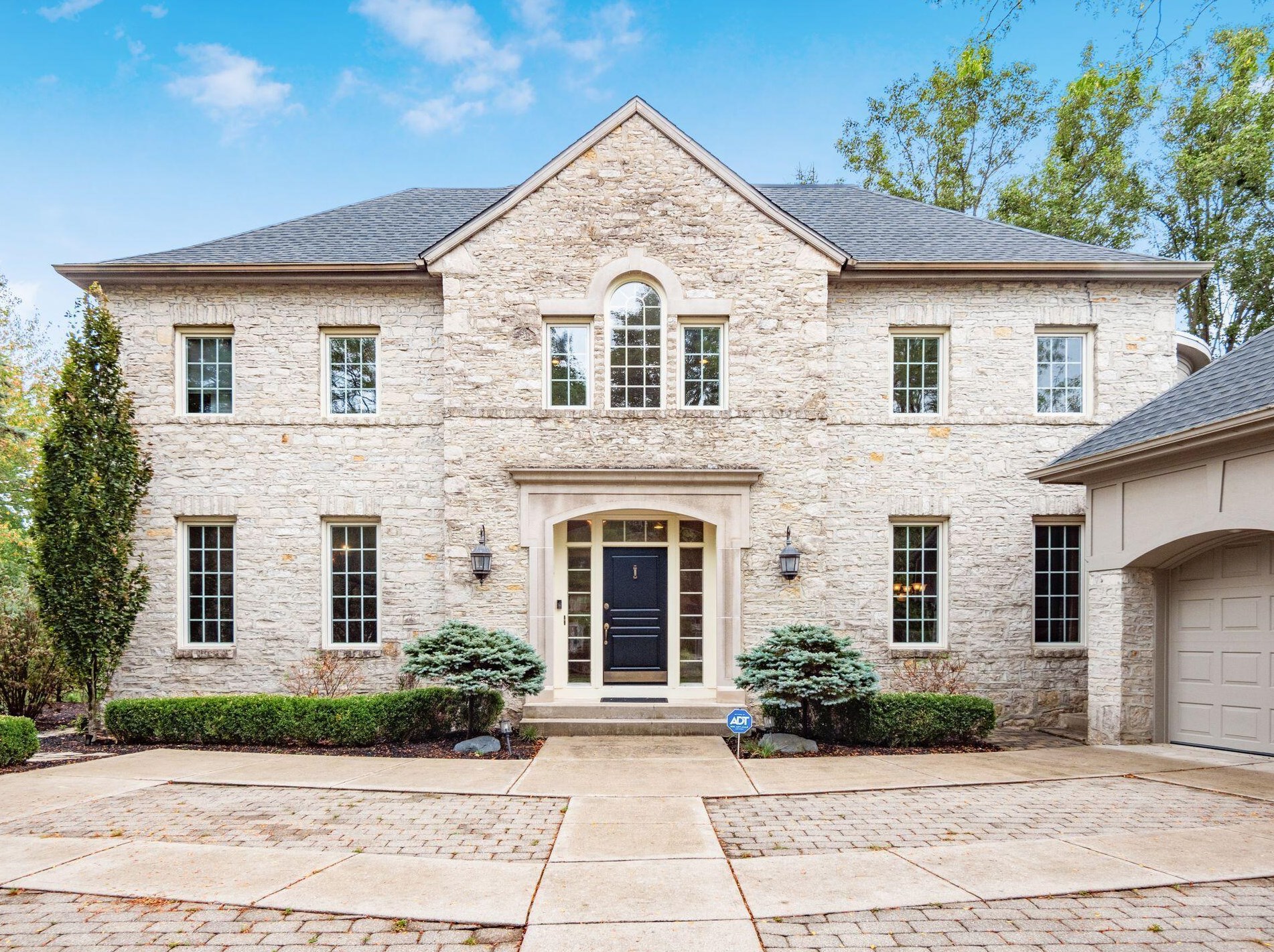 5422 Stillwater Ave, Westerville, OH 43082