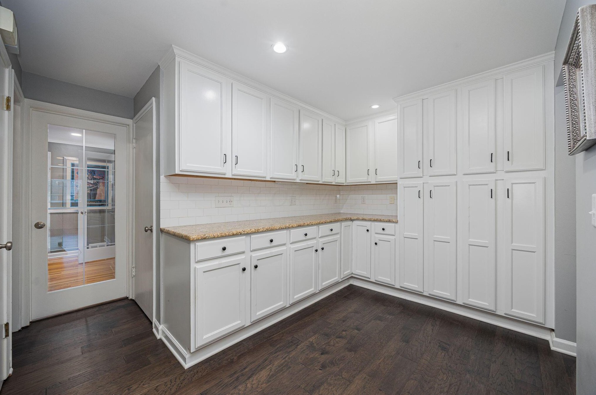 204 Remington Rd, Columbus OH 43209-2461 exterior