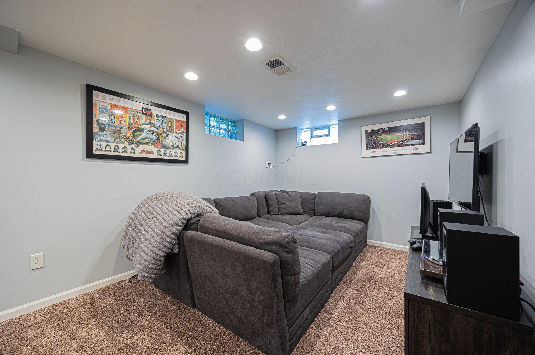 204 Remington Rd, Columbus OH 43209-2461 exterior